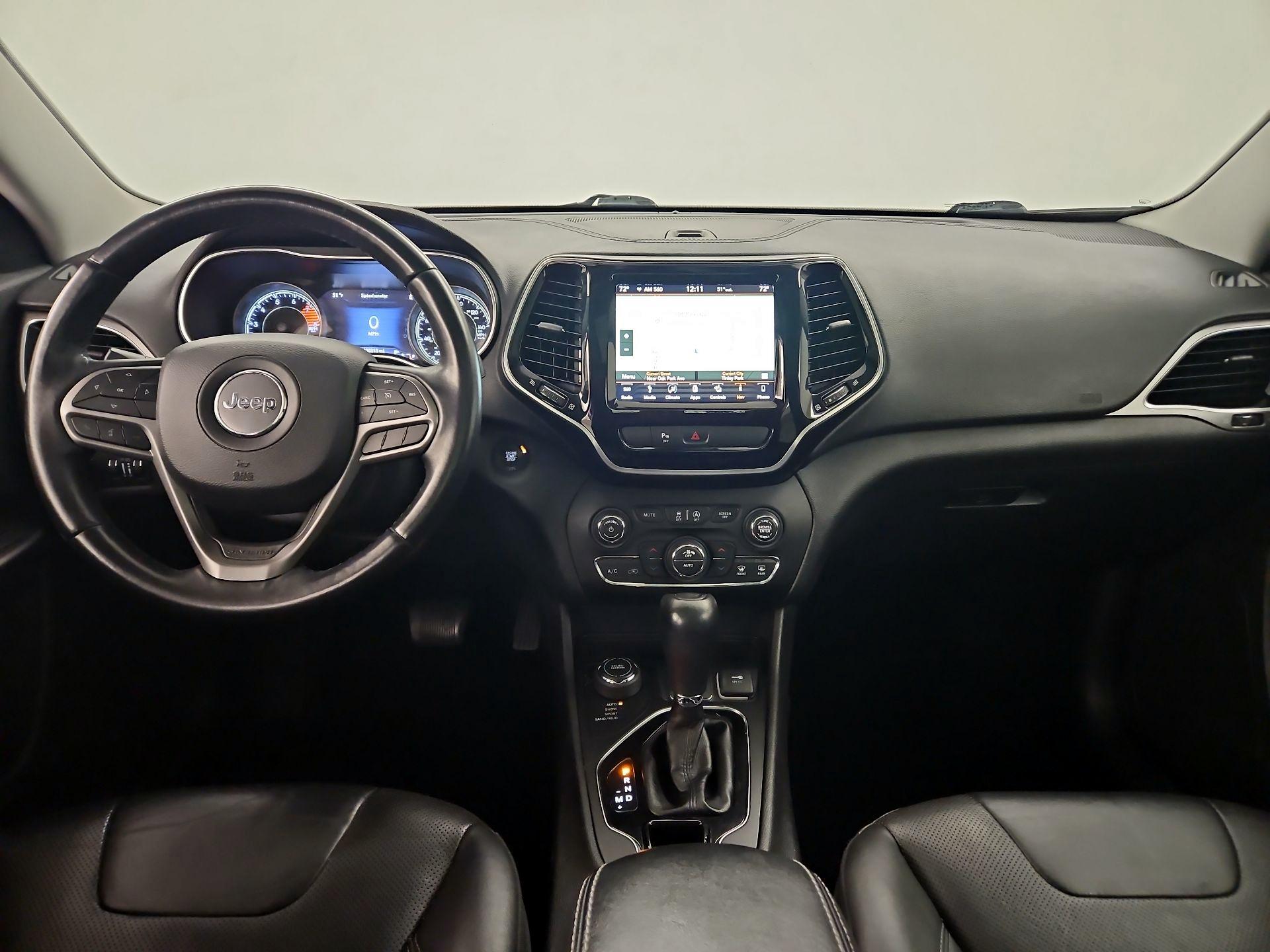 Thumbnail: 2019 Jeep Cherokee - 9