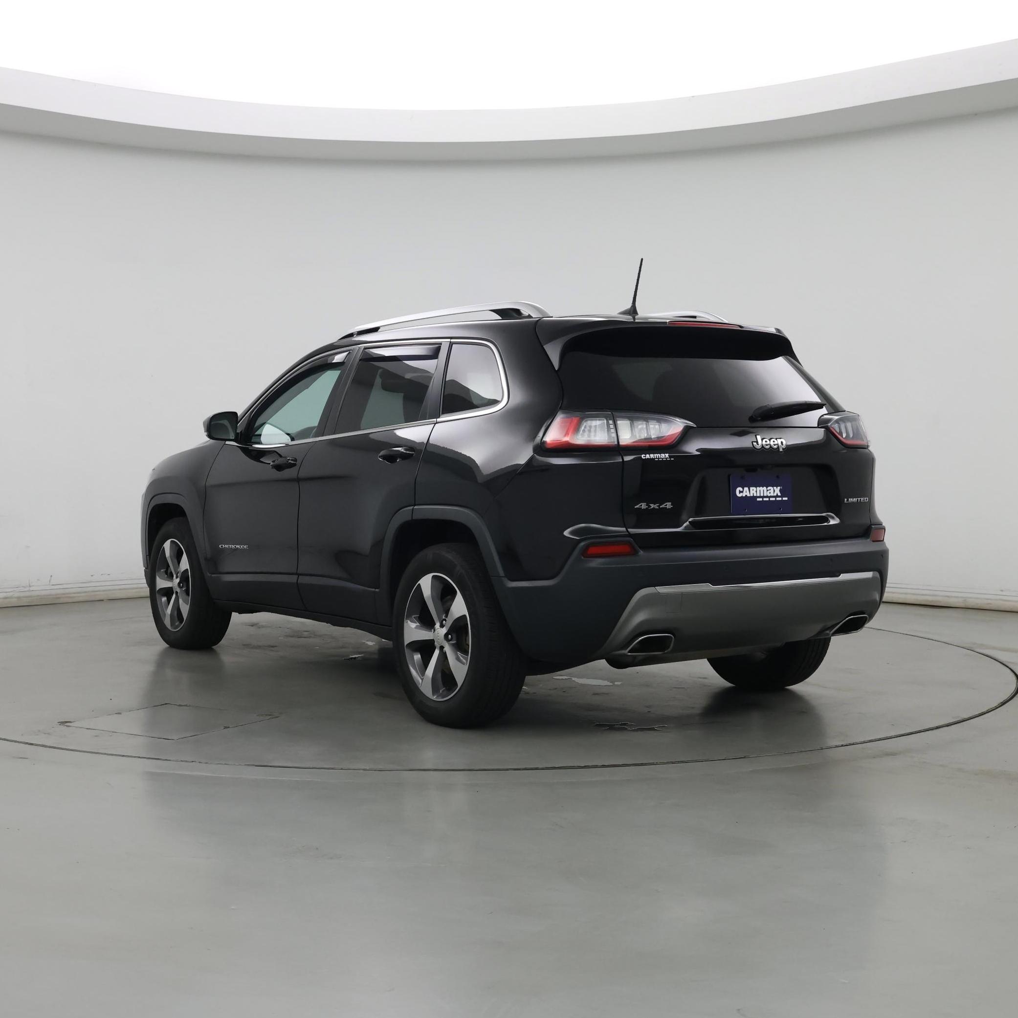 Thumbnail: 2019 Jeep Cherokee - 2
