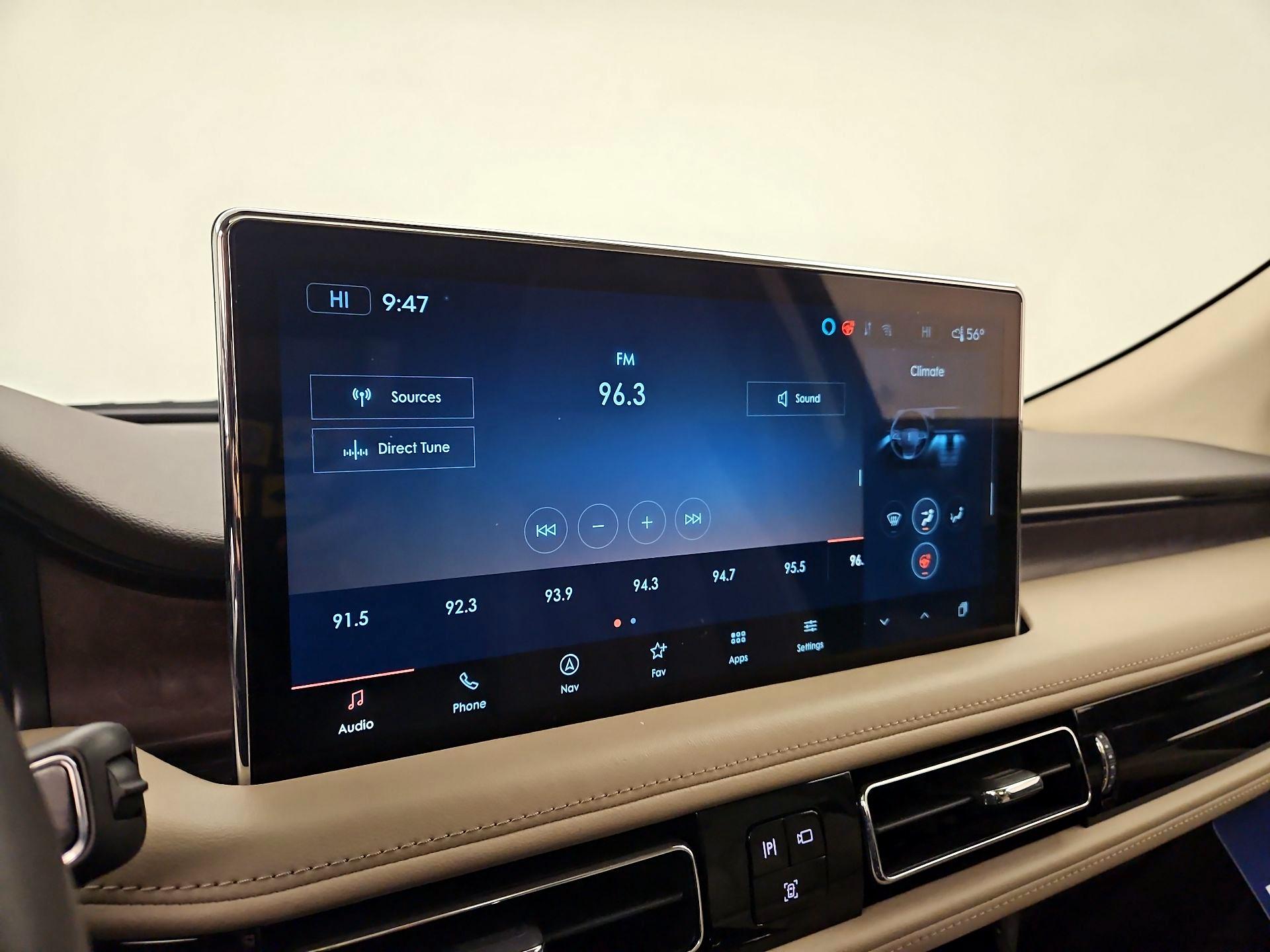 Thumbnail: 2021 Lincoln Nautilus - 16