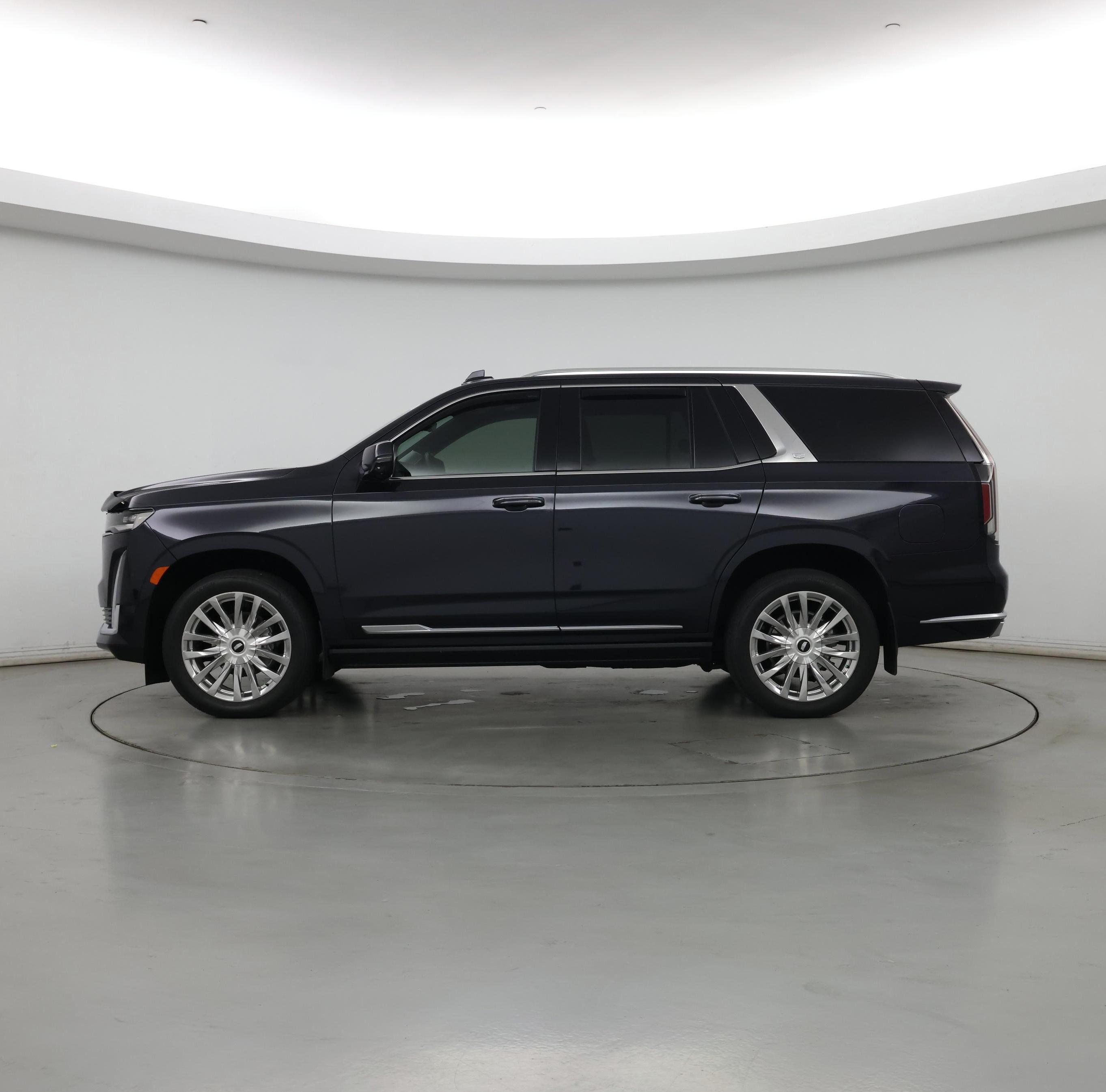 Thumbnail: 2024 Cadillac Escalade - 3