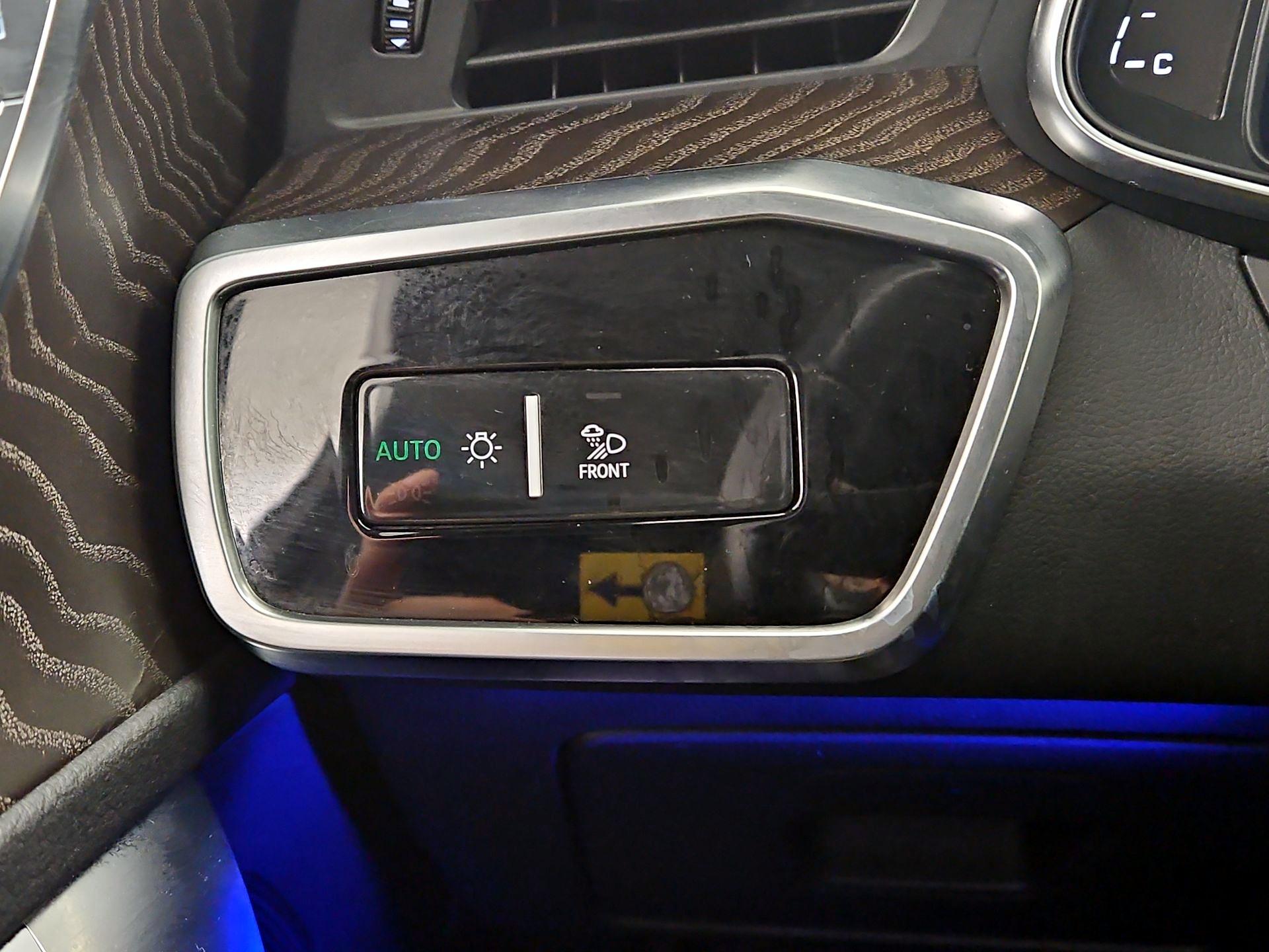 Thumbnail: 2021 Audi A6 - 13