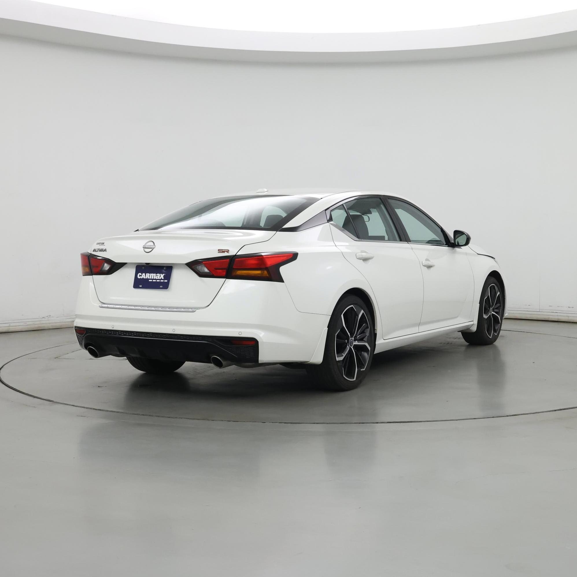 Thumbnail: 2023 Nissan Altima - 8