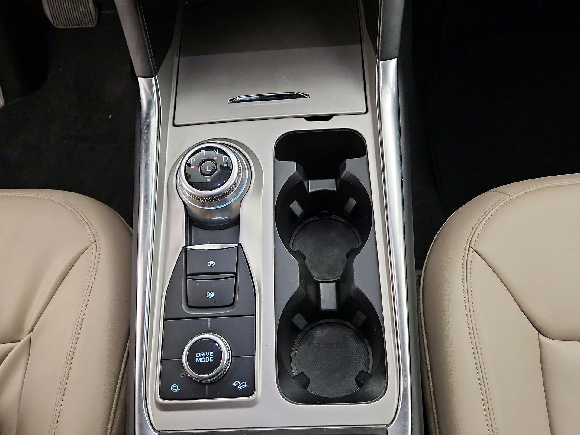 Thumbnail: 2023 Ford Explorer - 17