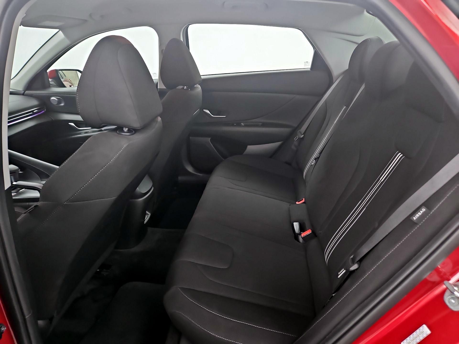 Thumbnail: 2024 Hyundai Elantra - 20