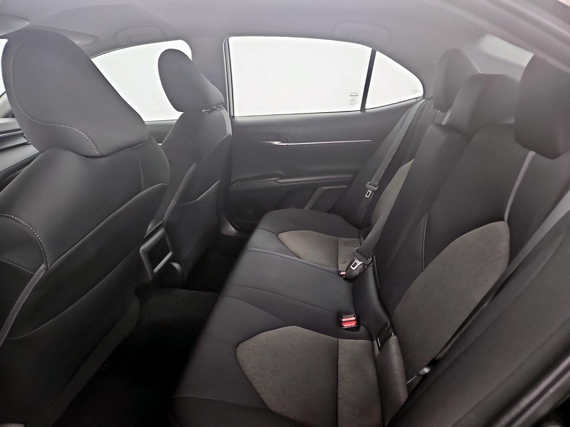 Thumbnail: 2022 Toyota Camry - 19