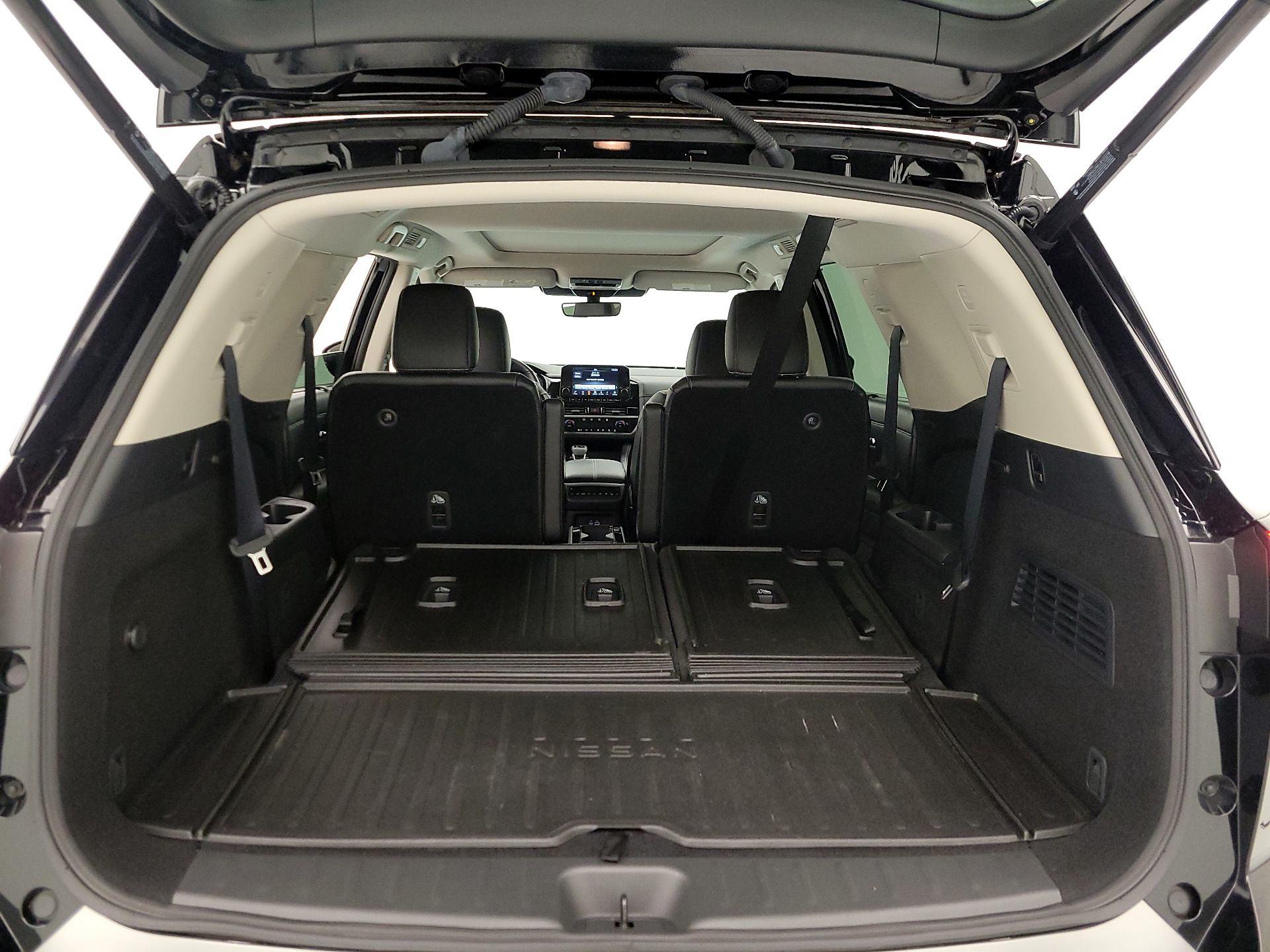 Thumbnail: 2023 Nissan Pathfinder - 19