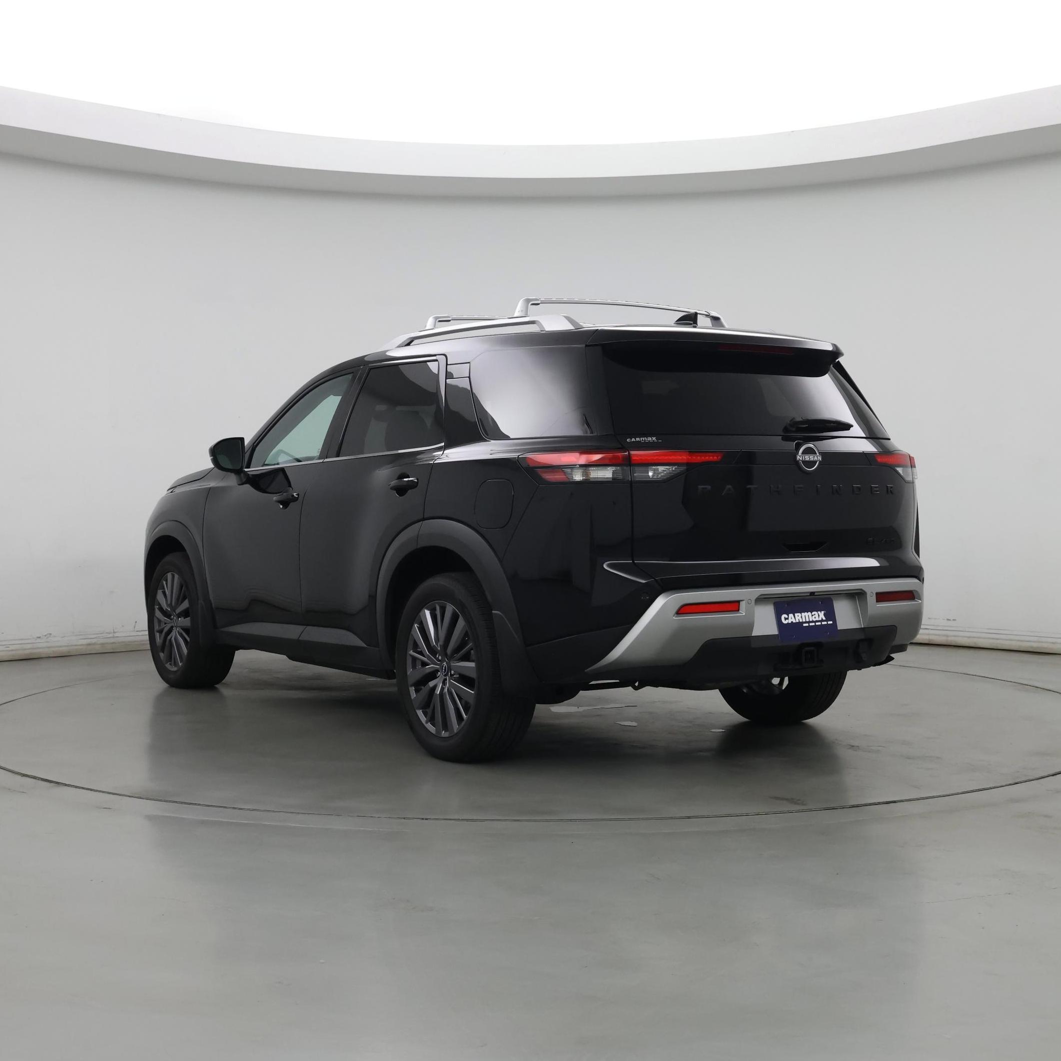 Thumbnail: 2023 Nissan Pathfinder - 2