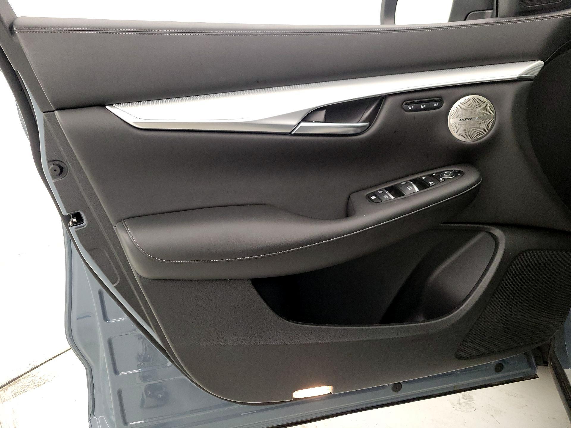 Thumbnail: 2022 INFINITI QX50 - 12