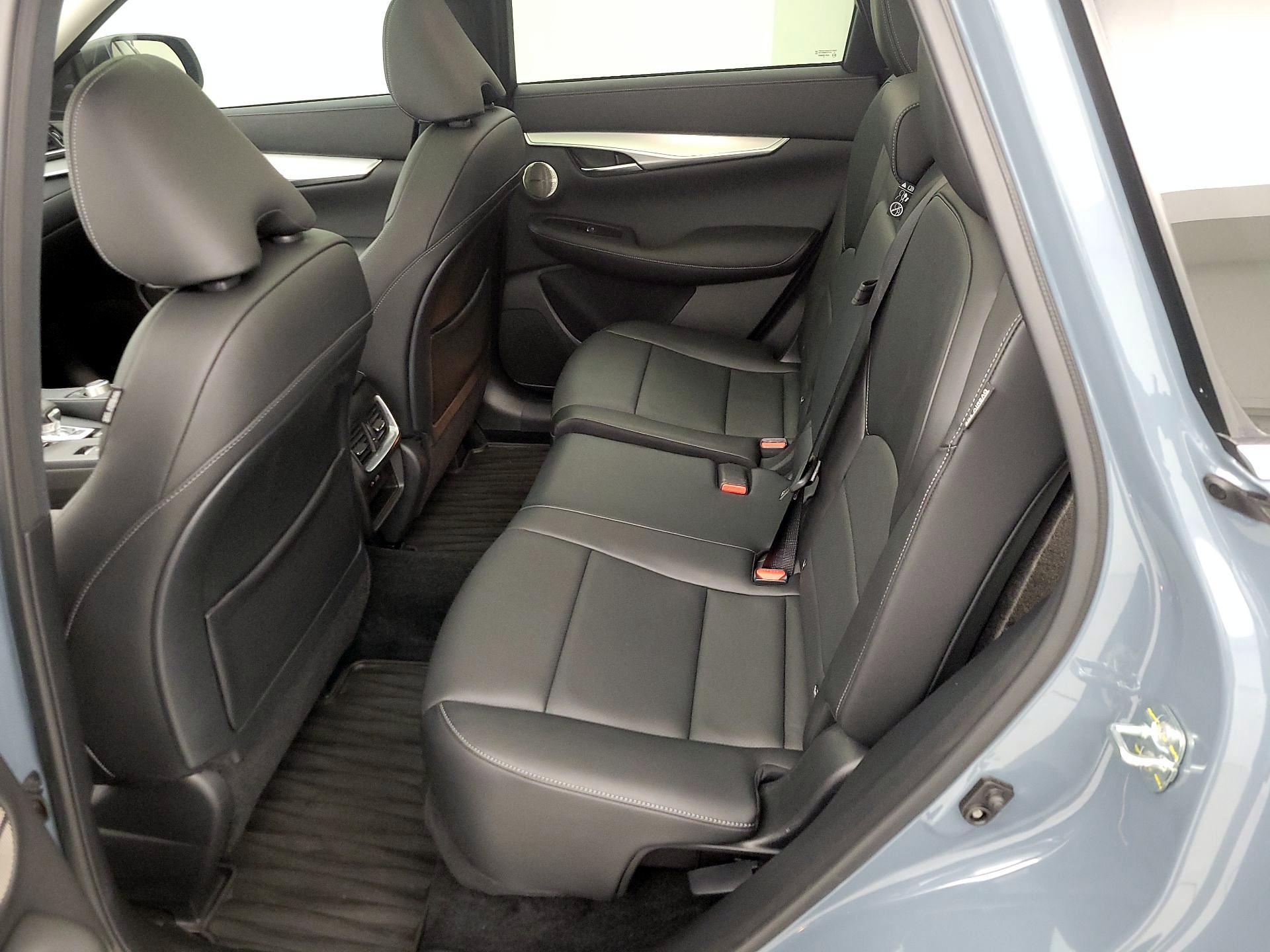 Thumbnail: 2022 INFINITI QX50 - 20