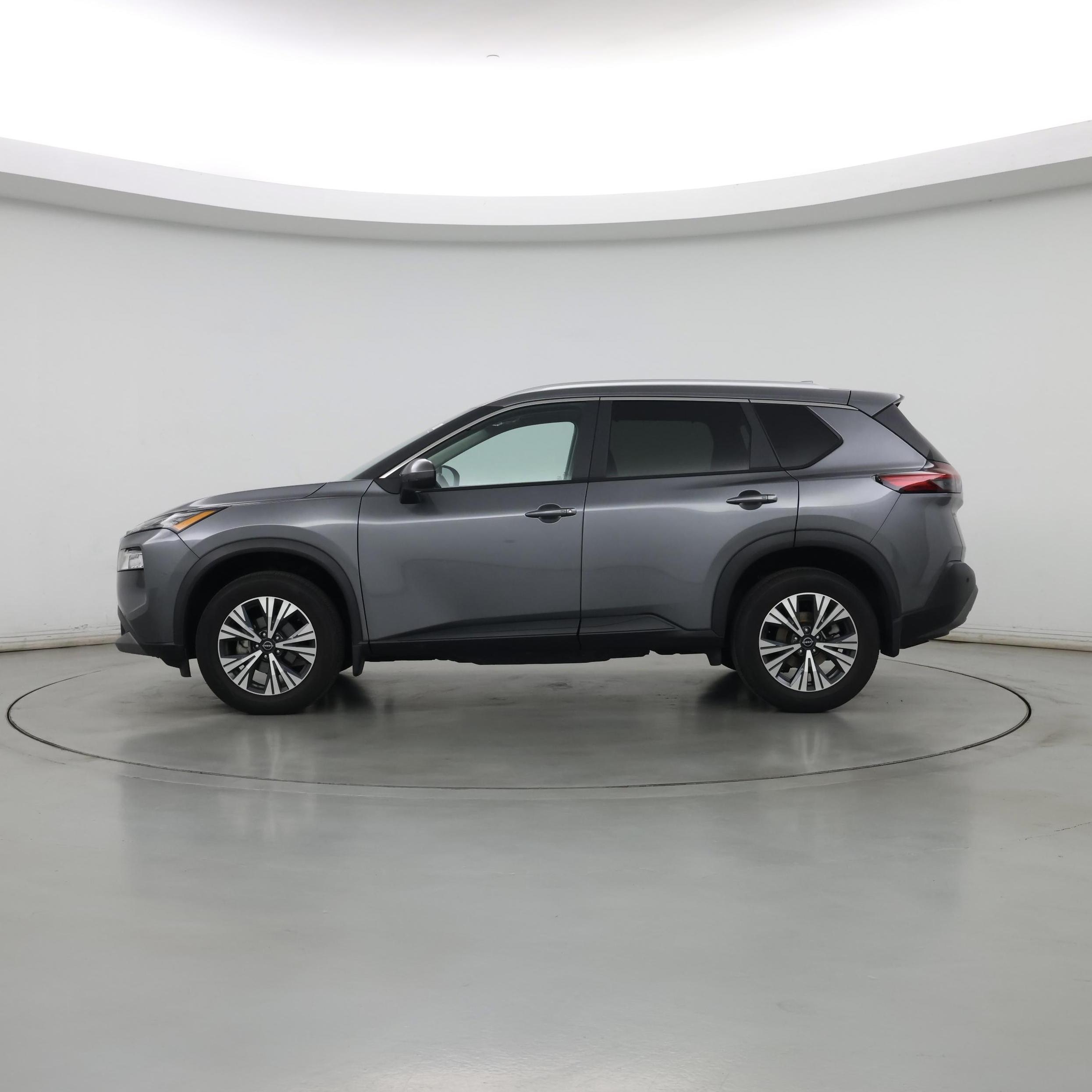 Thumbnail: 2023 Nissan Rogue - 3