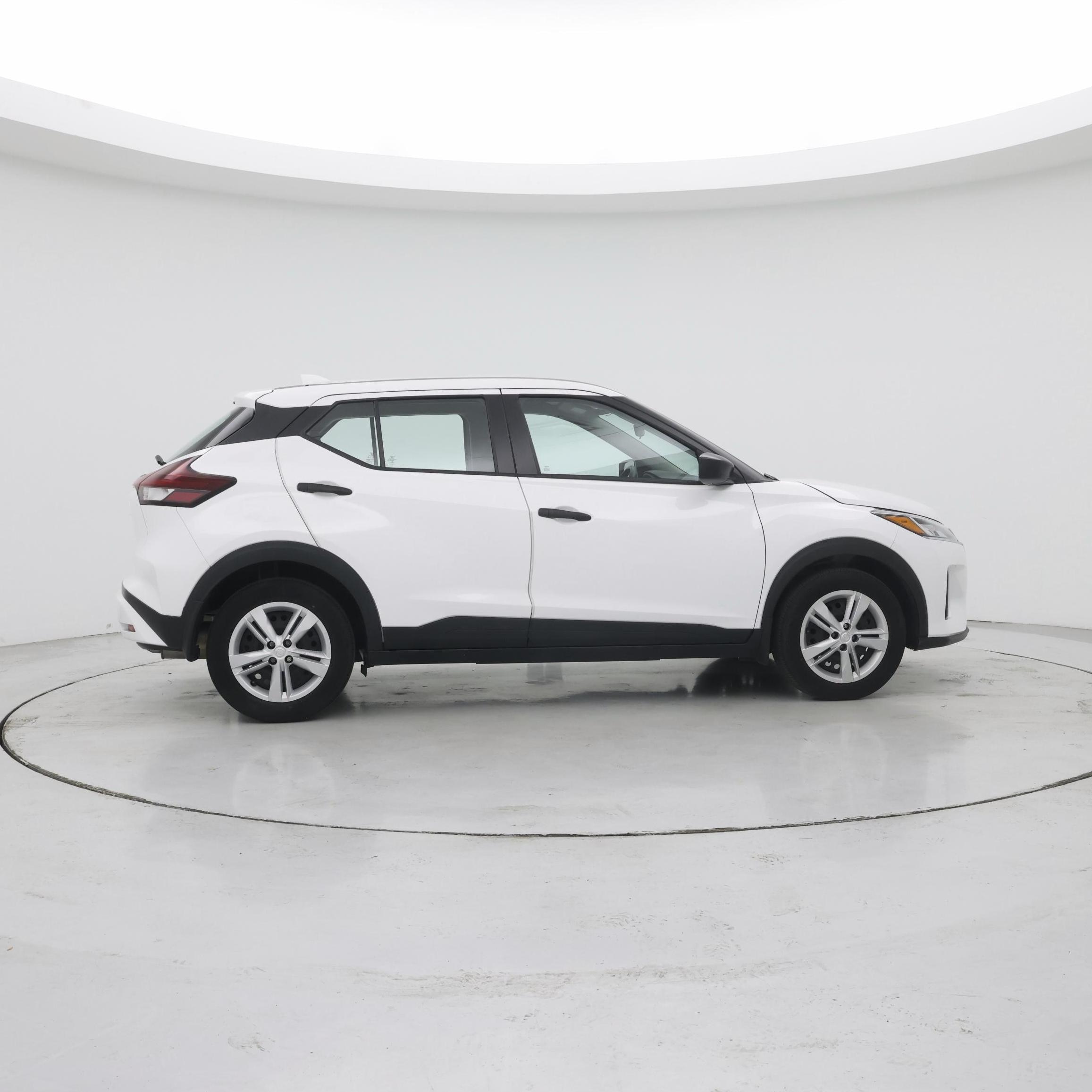 Thumbnail: 2023 Nissan Kicks - 7