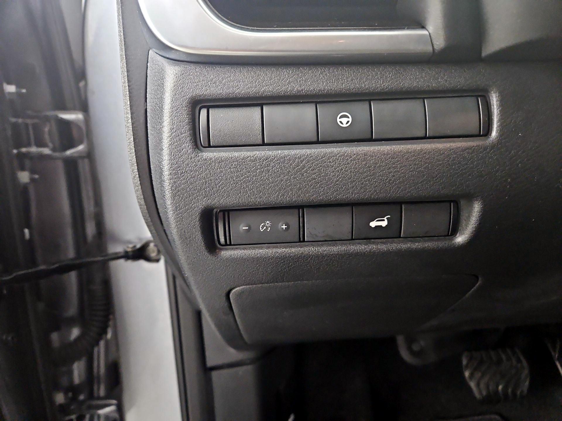 Thumbnail: 2023 Nissan Rogue - 13