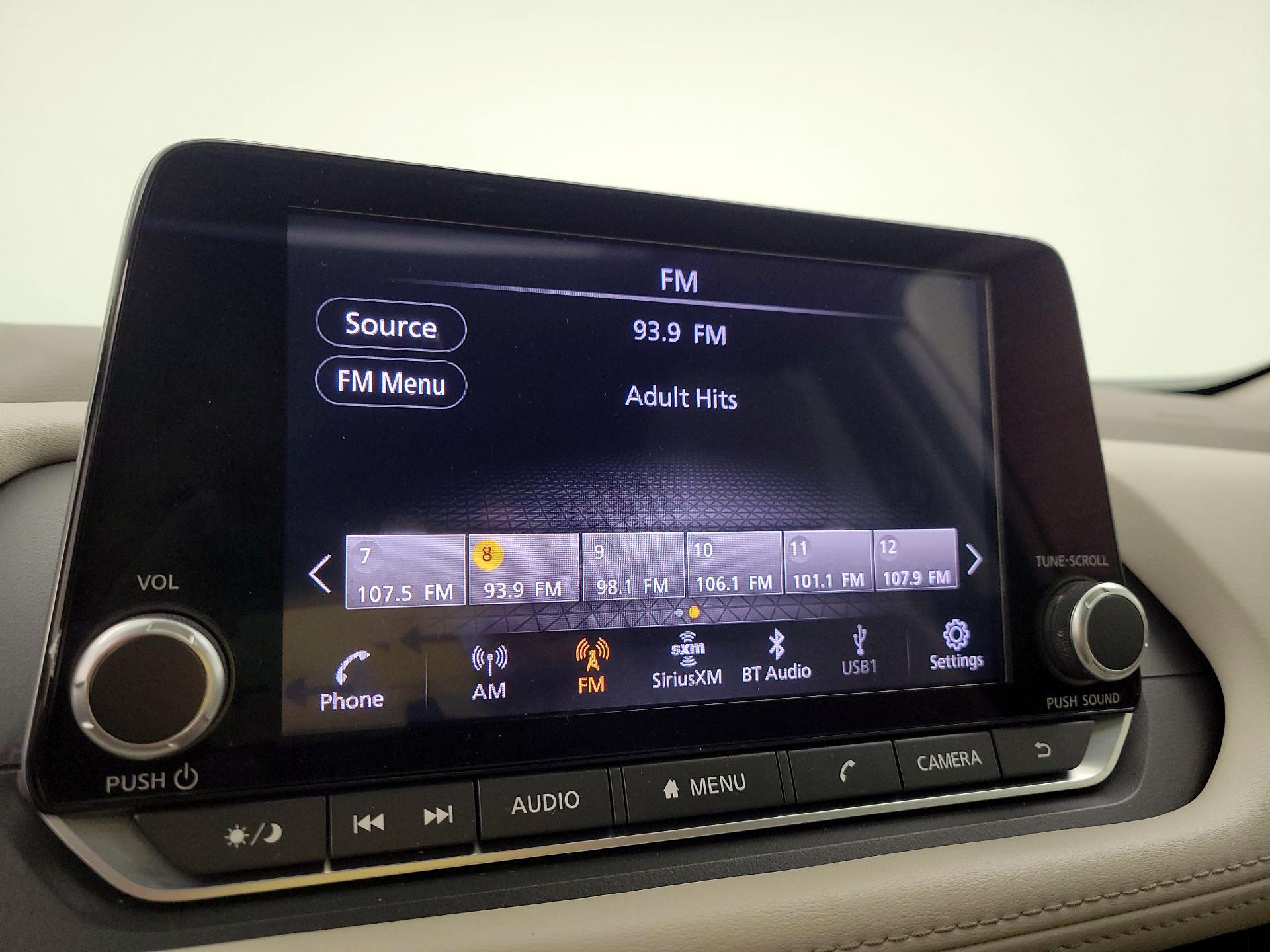 Thumbnail: 2023 Nissan Rogue - 15