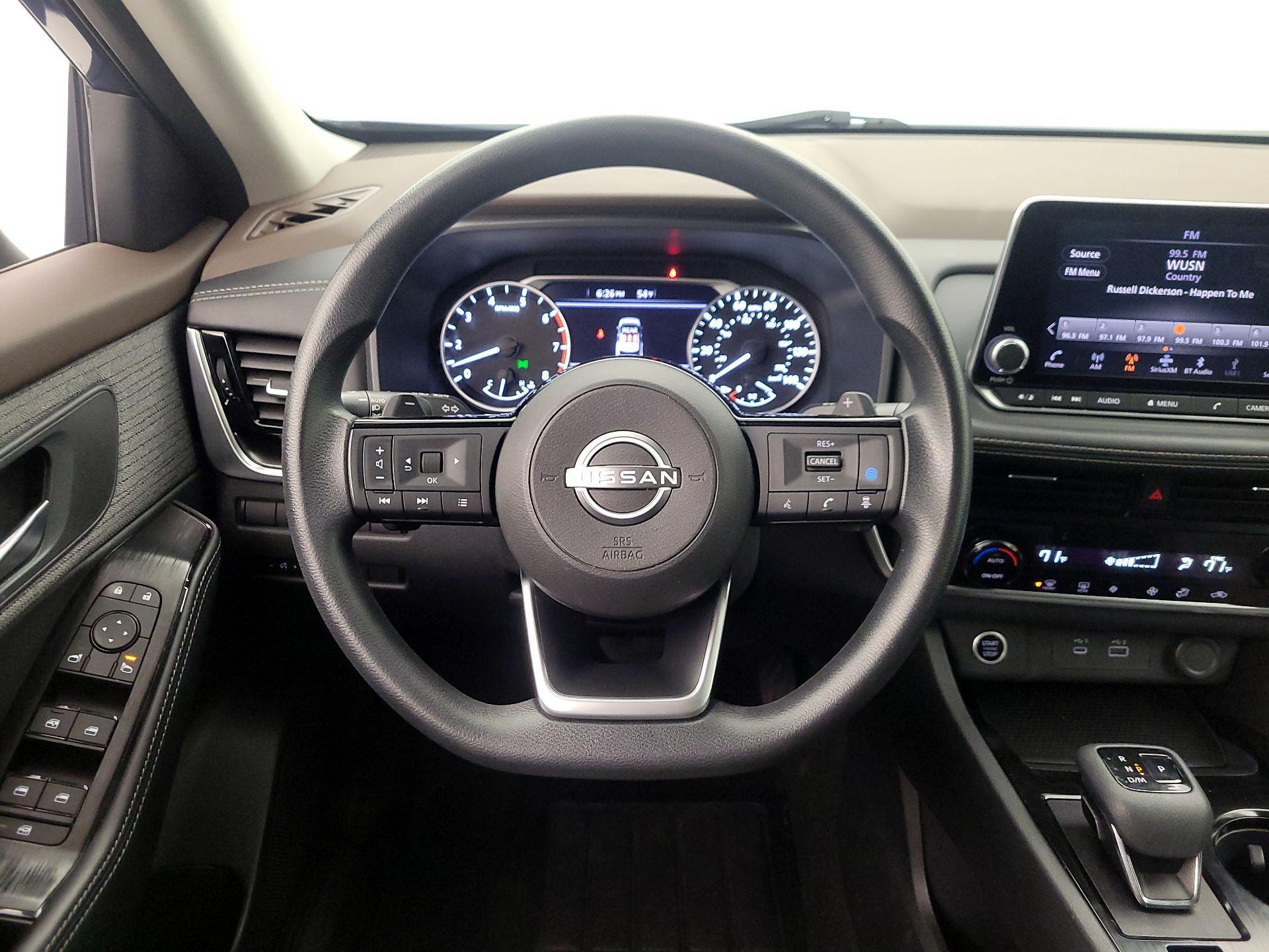 Thumbnail: 2023 Nissan Rogue - 10