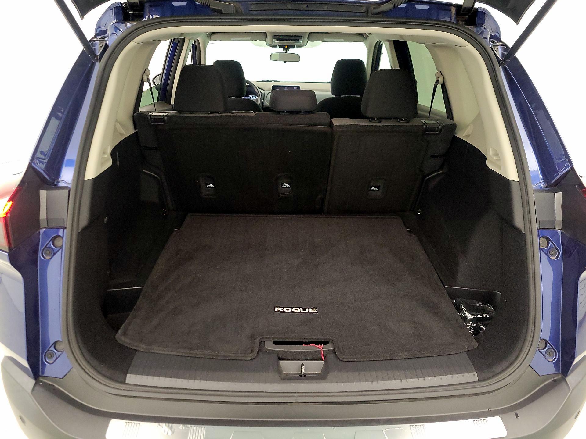 Thumbnail: 2023 Nissan Rogue - 20