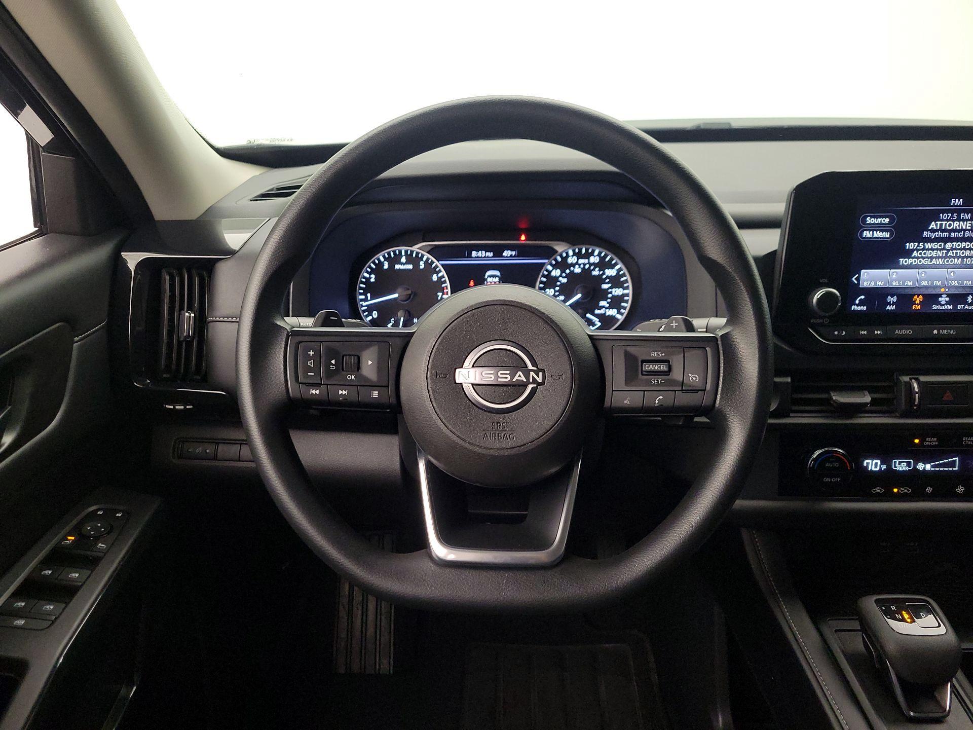 Thumbnail: 2023 Nissan Pathfinder - 10