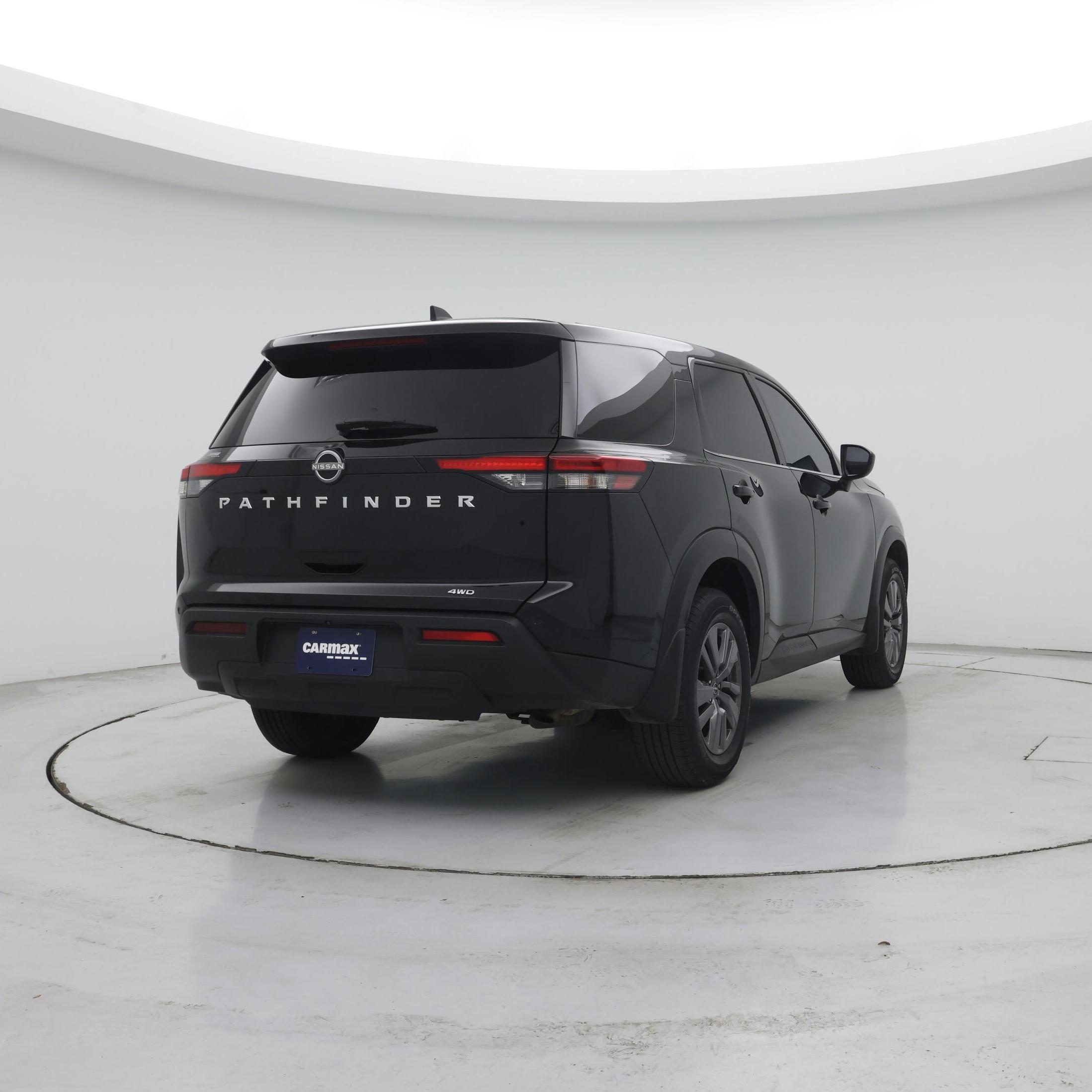 Thumbnail: 2023 Nissan Pathfinder - 8