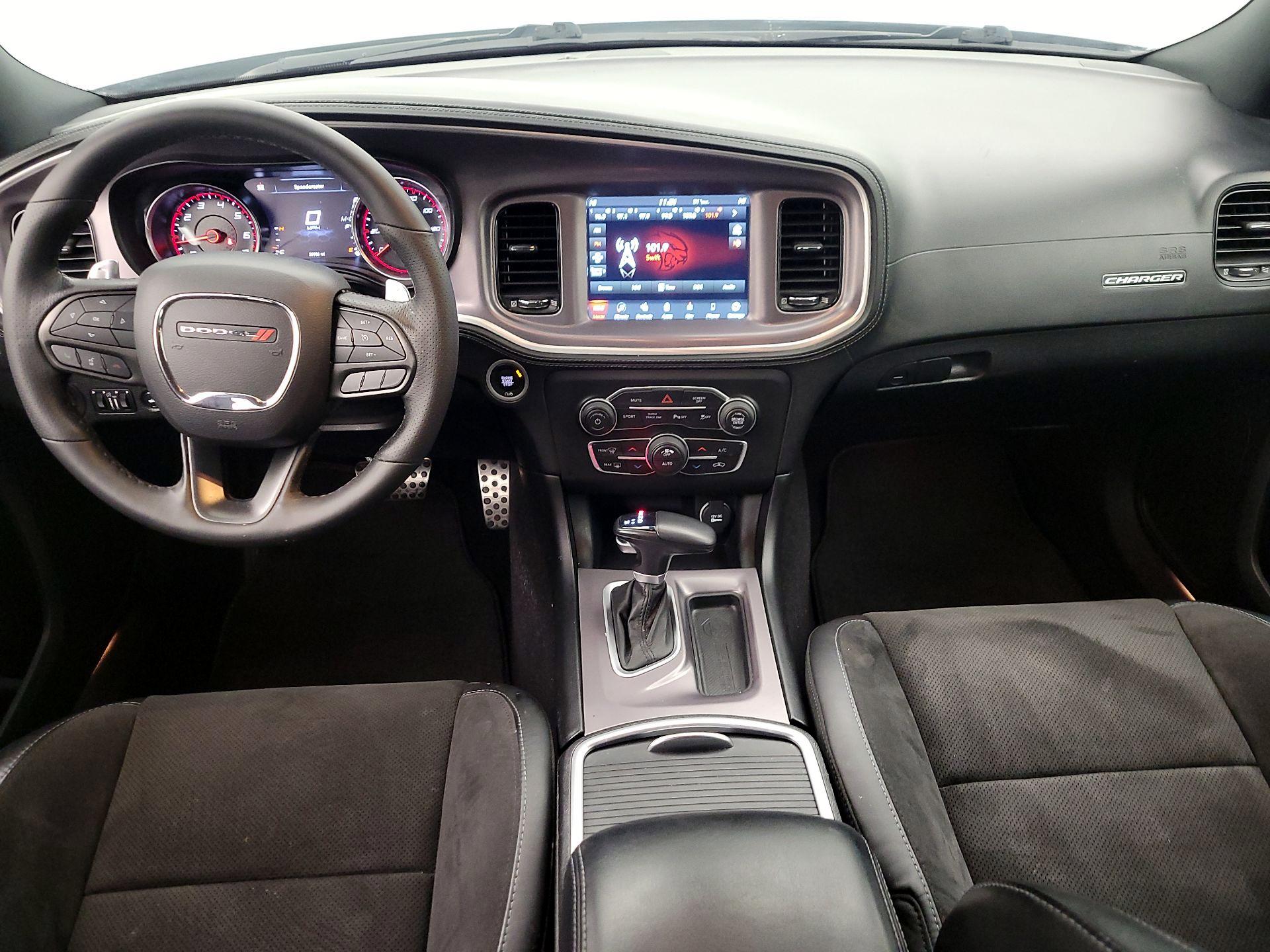 Thumbnail: 2022 Dodge Charger - 9