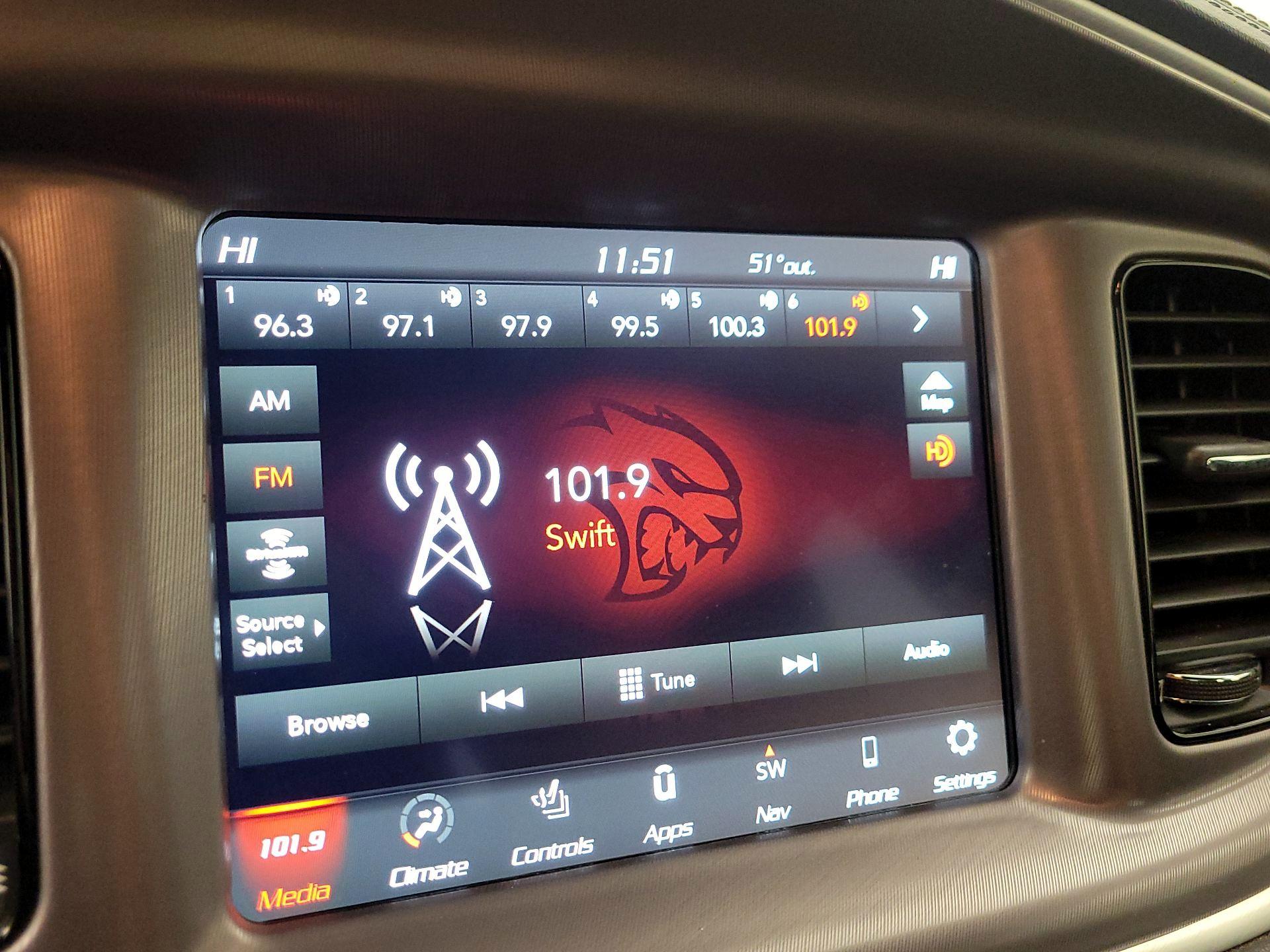 Thumbnail: 2022 Dodge Charger - 14