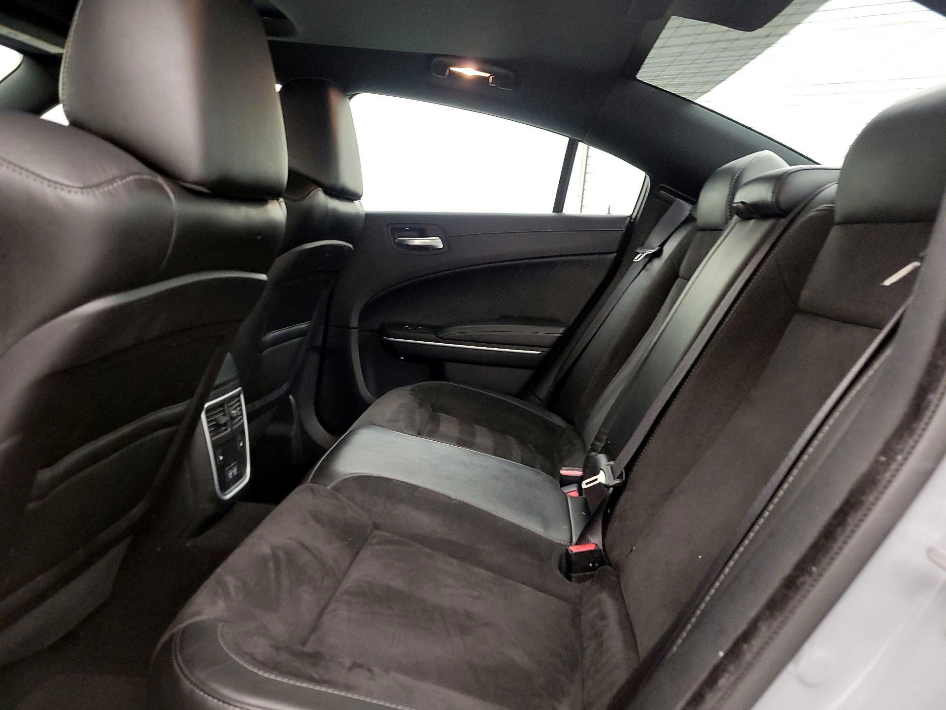 Thumbnail: 2022 Dodge Charger - 17