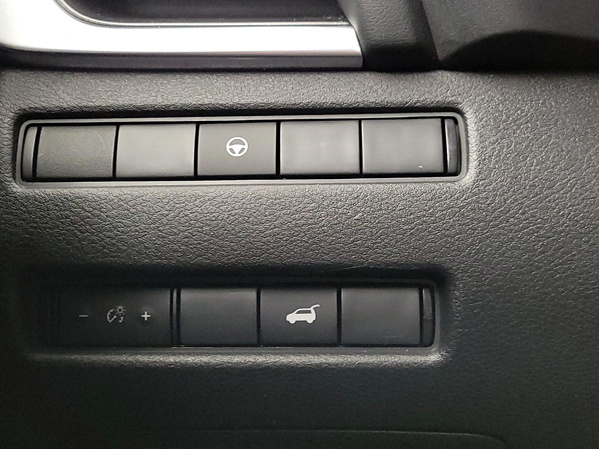 Thumbnail: 2021 Nissan Rogue - 13