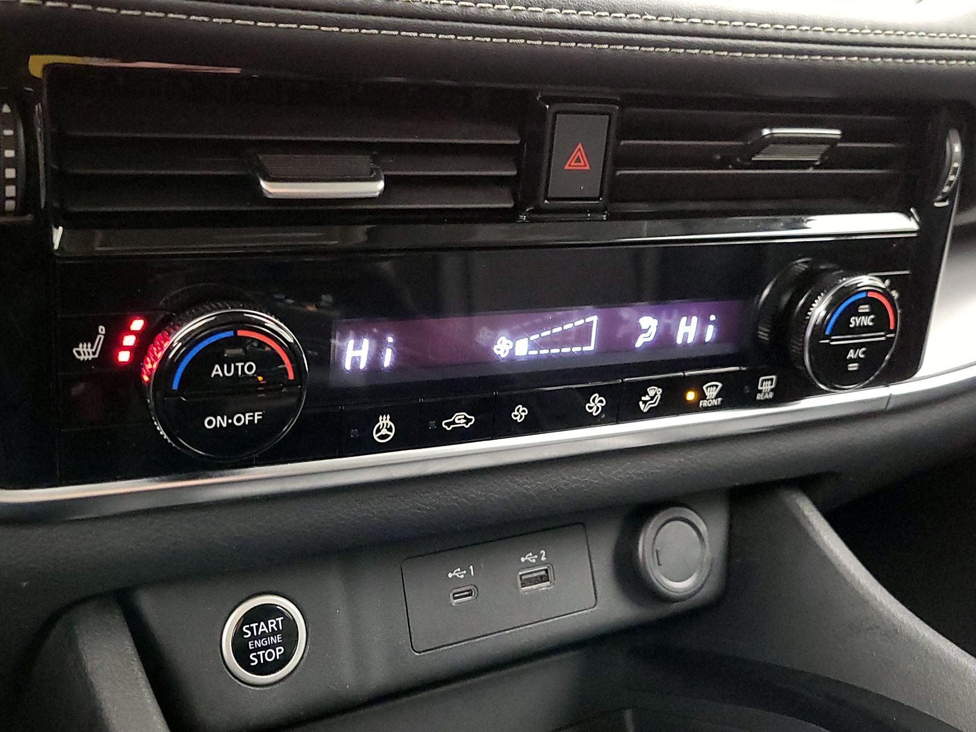 Thumbnail: 2021 Nissan Rogue - 16