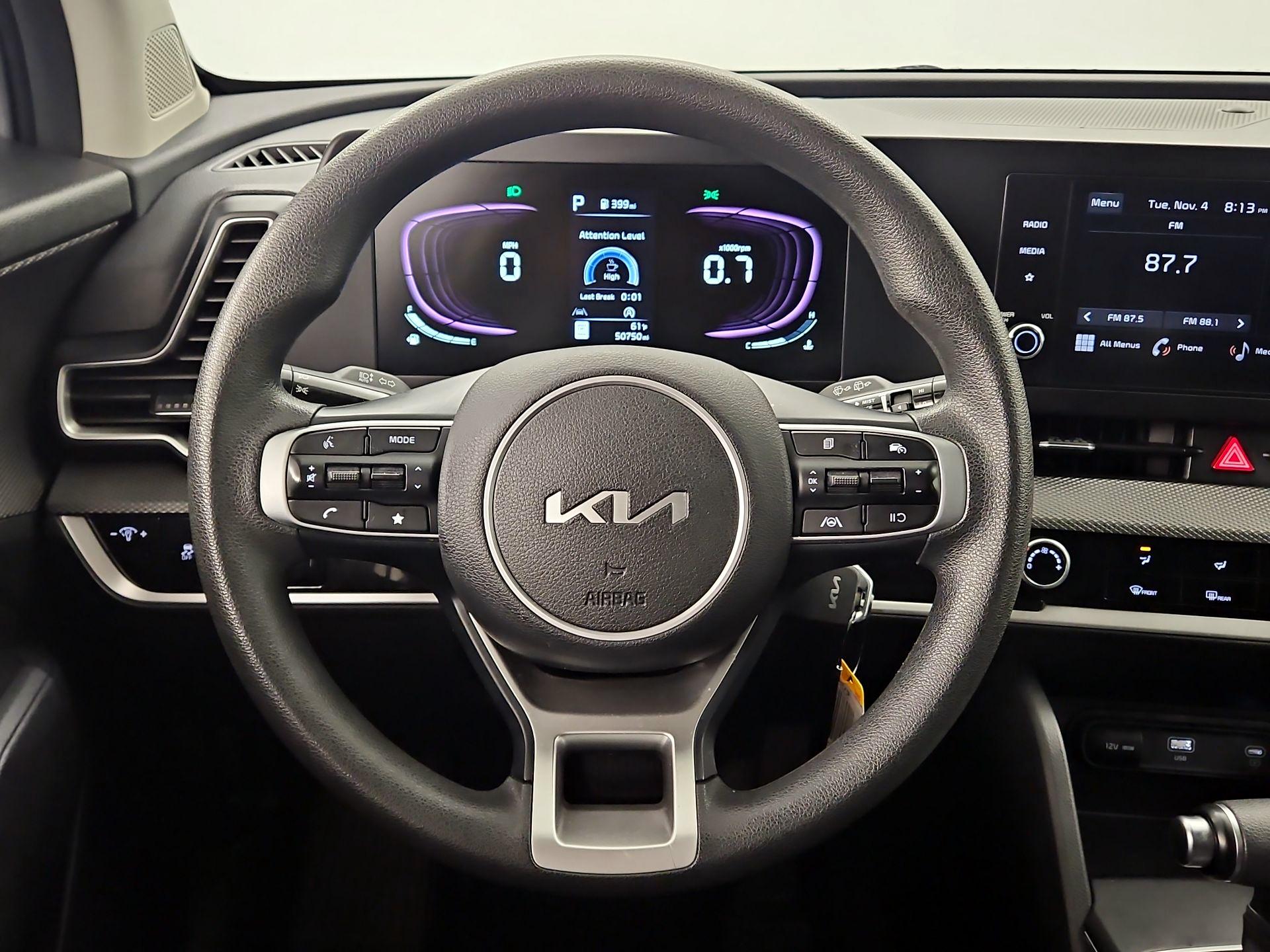 Thumbnail: 2023 Kia Sportage - 10