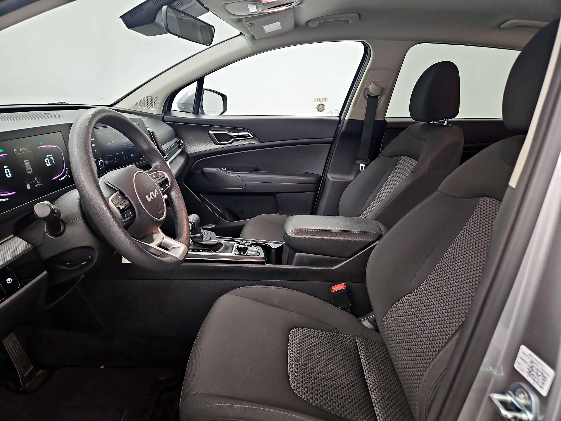 Thumbnail: 2023 Kia Sportage - 11