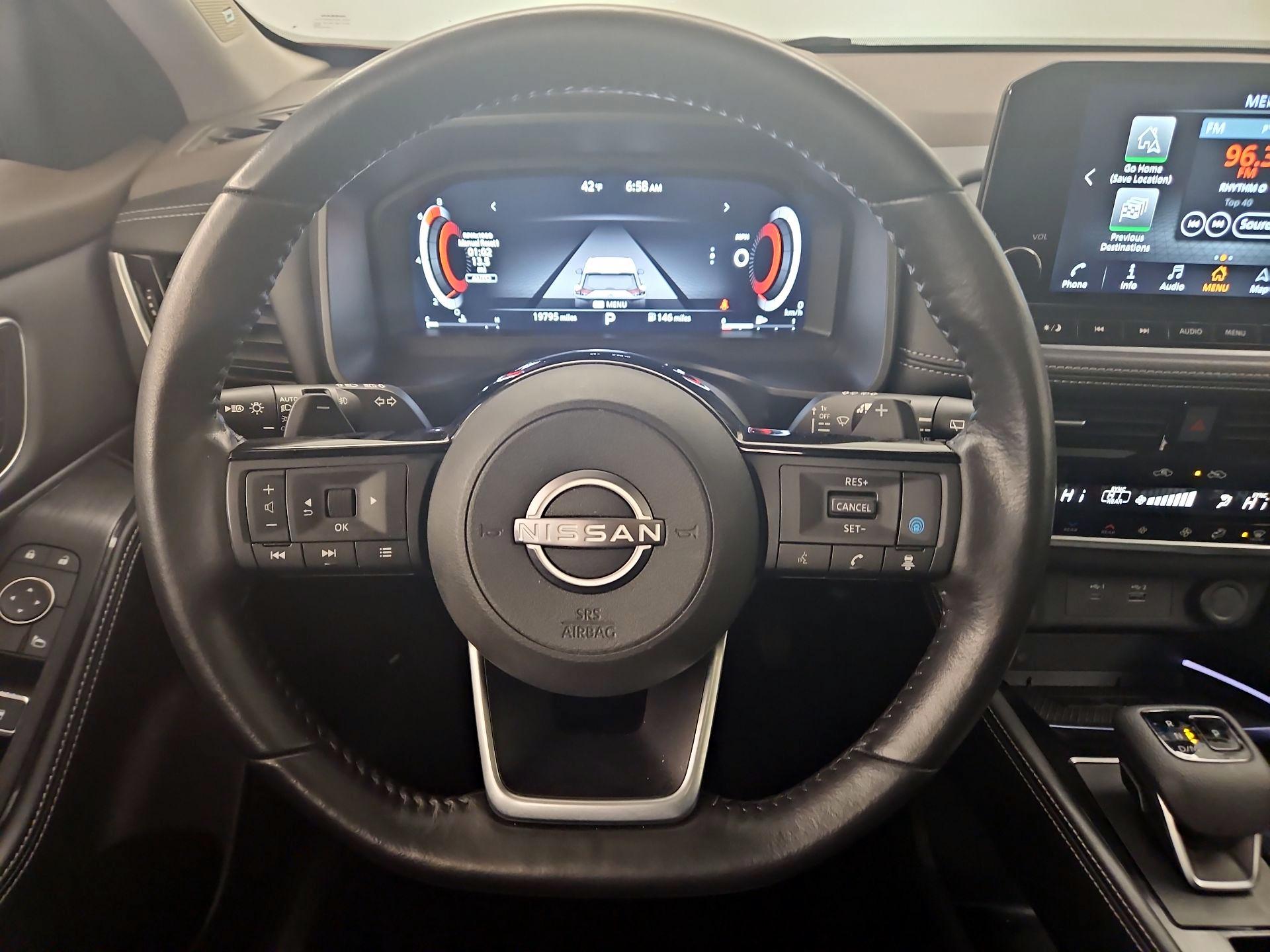 Thumbnail: 2022 Nissan Rogue - 10