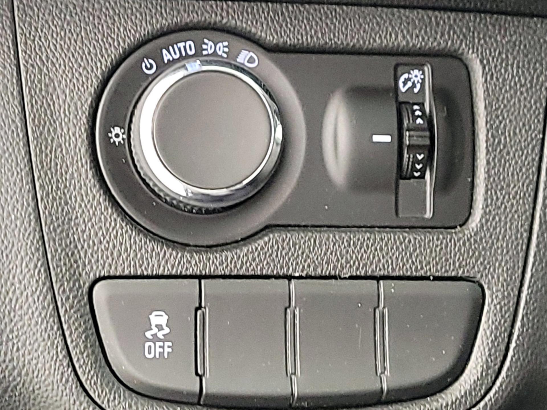 Thumbnail: 2022 Chevrolet Spark - 13