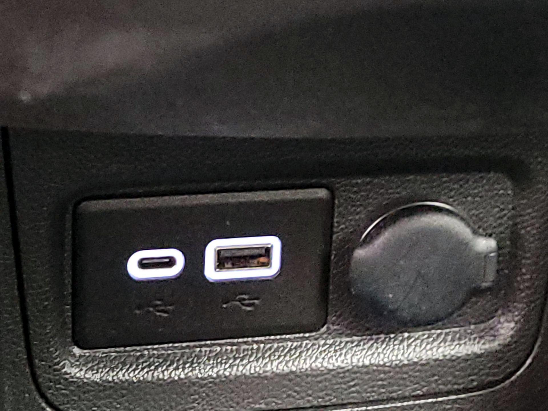 Thumbnail: 2022 Chevrolet Spark - 18