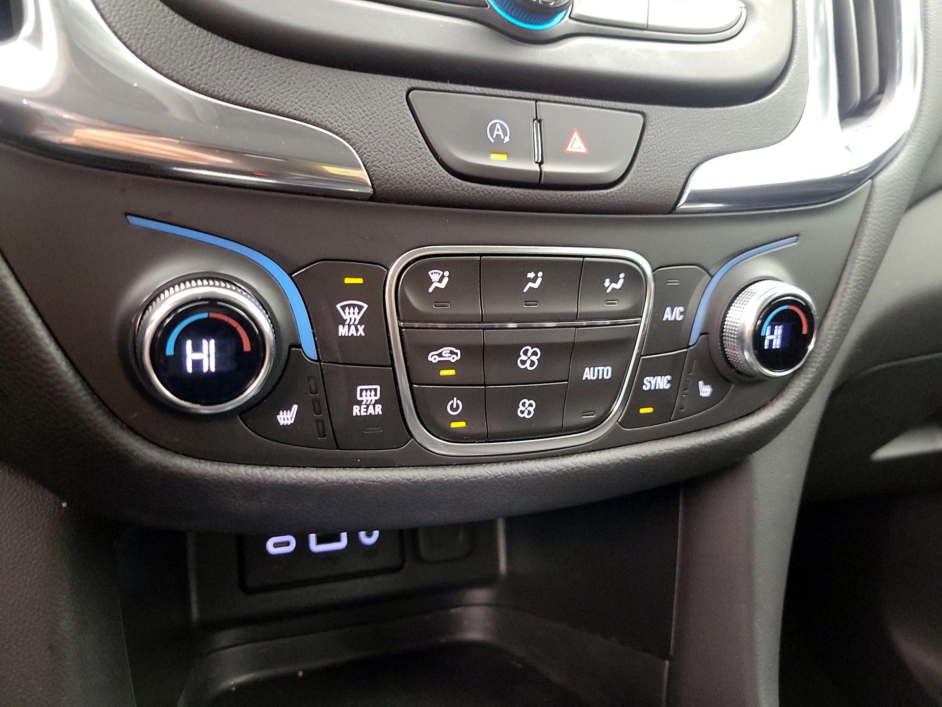 Thumbnail: 2023 Chevrolet Equinox - 16