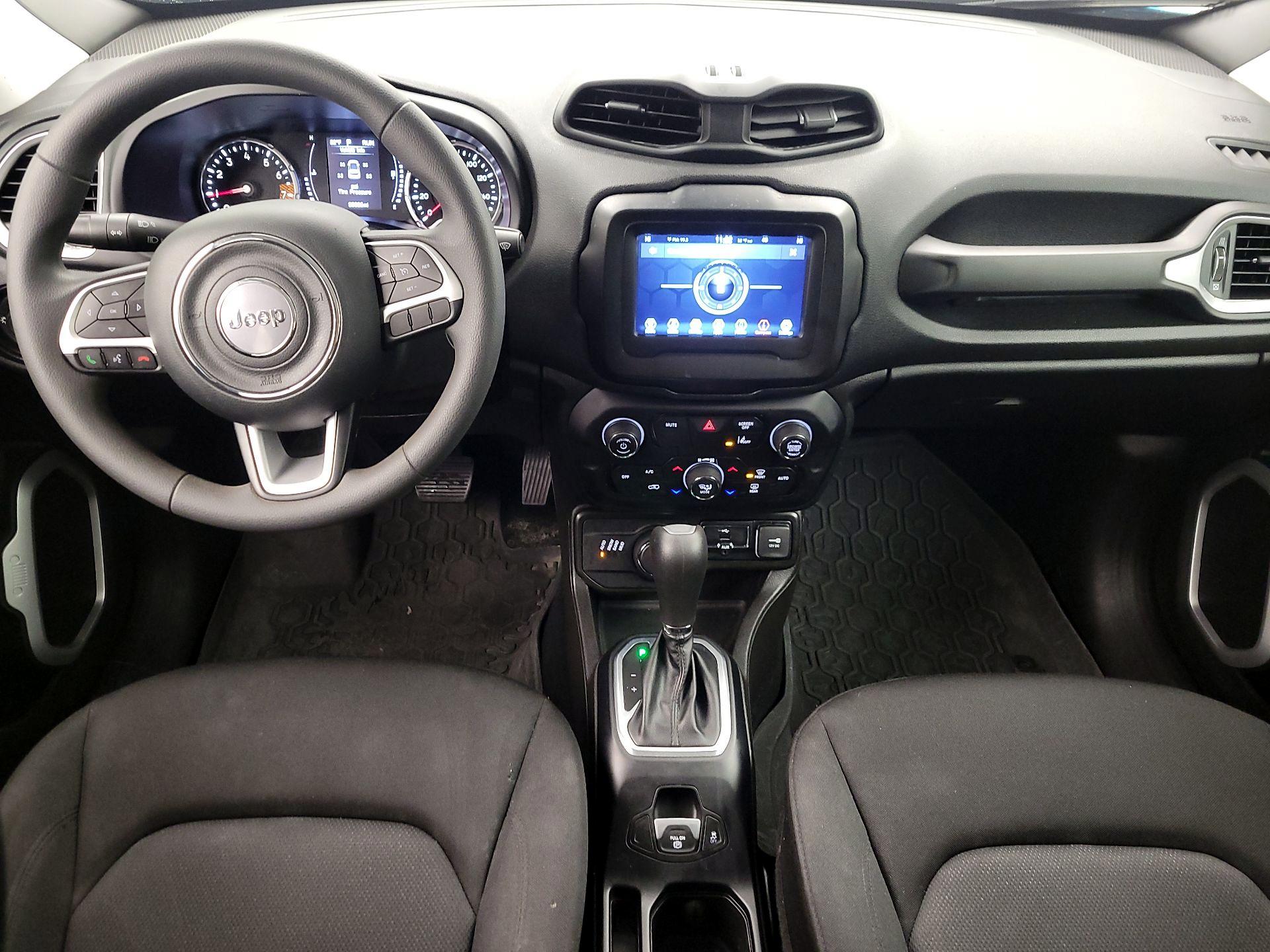 Thumbnail: 2021 Jeep Renegade - 9