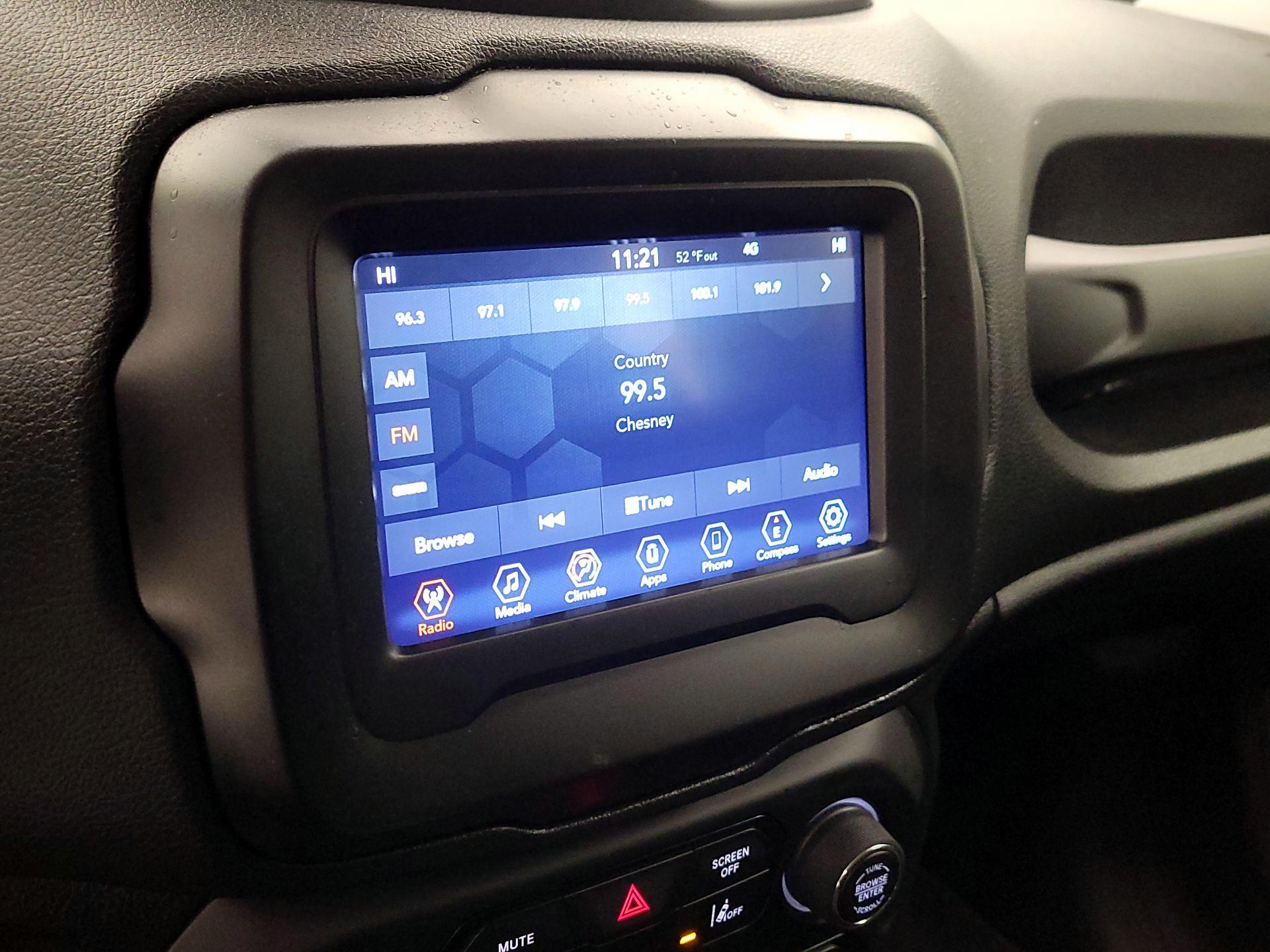 Thumbnail: 2021 Jeep Renegade - 16