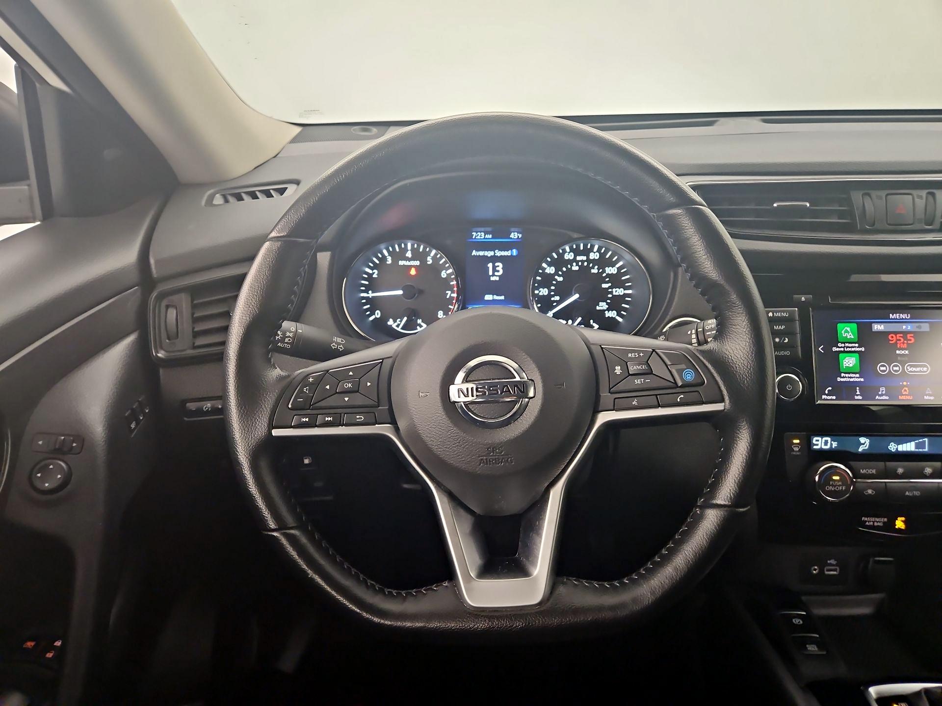 Thumbnail: 2020 Nissan Rogue - 10