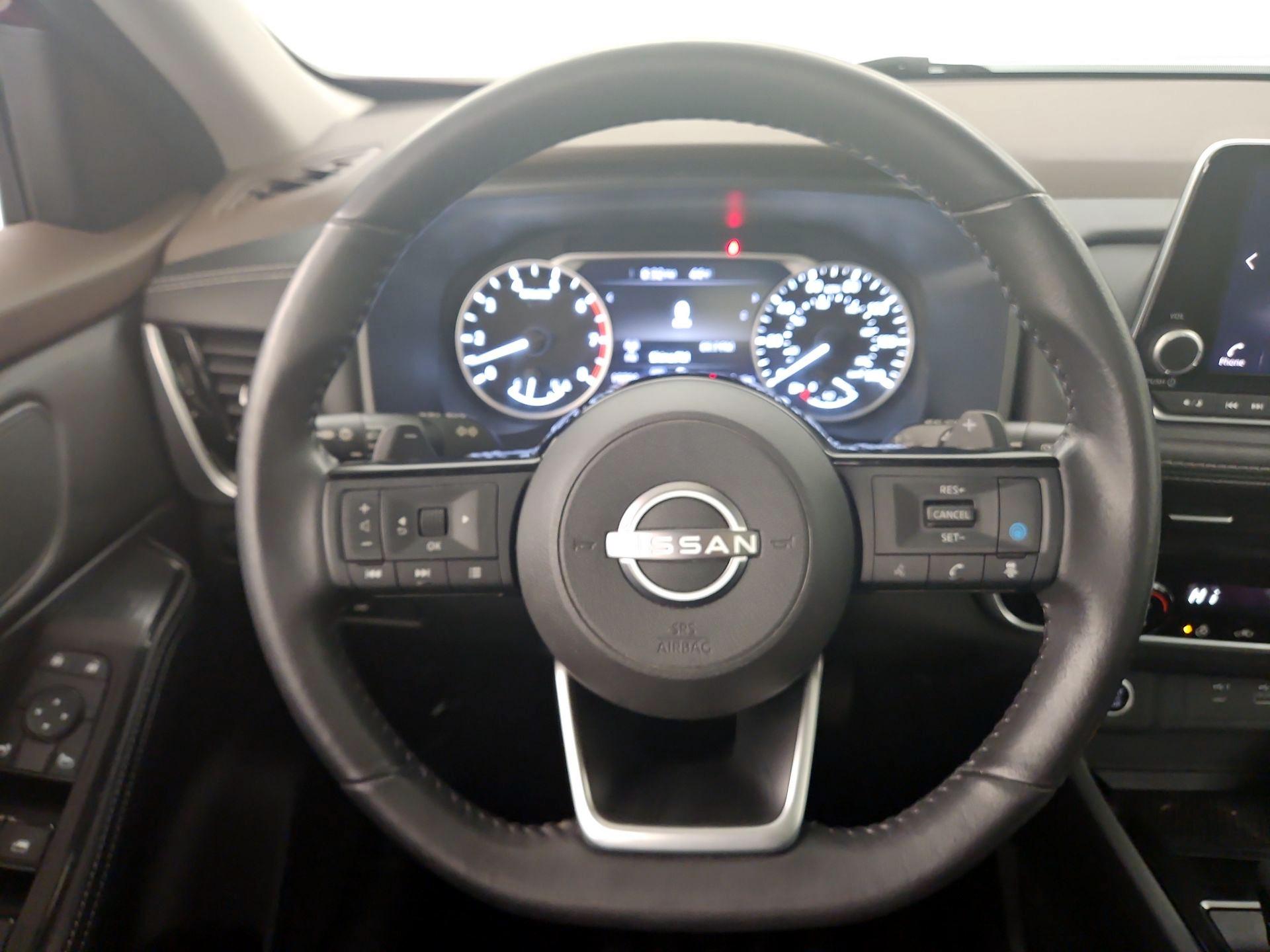 Thumbnail: 2023 Nissan Rogue - 10