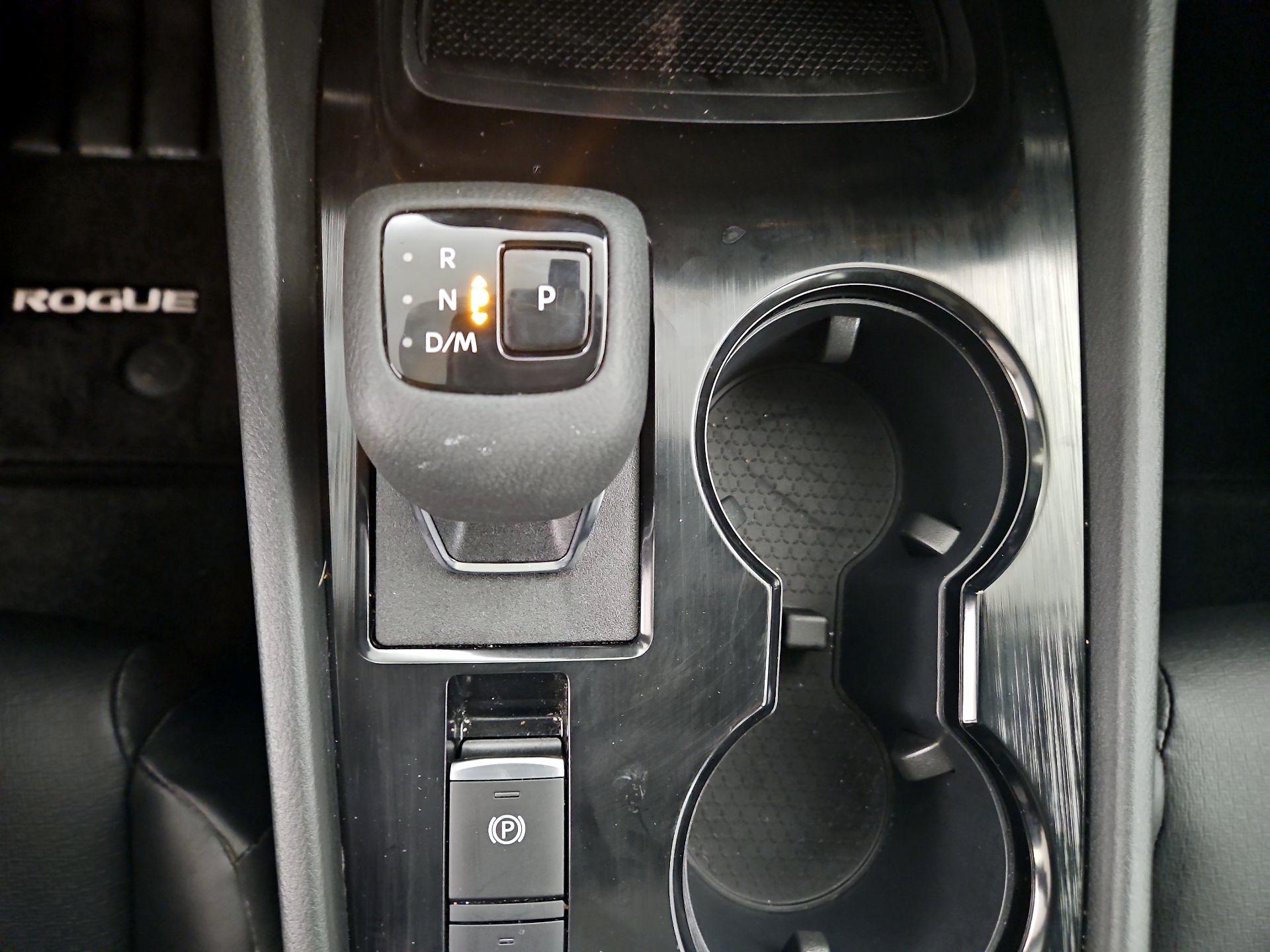 Thumbnail: 2023 Nissan Rogue - 17