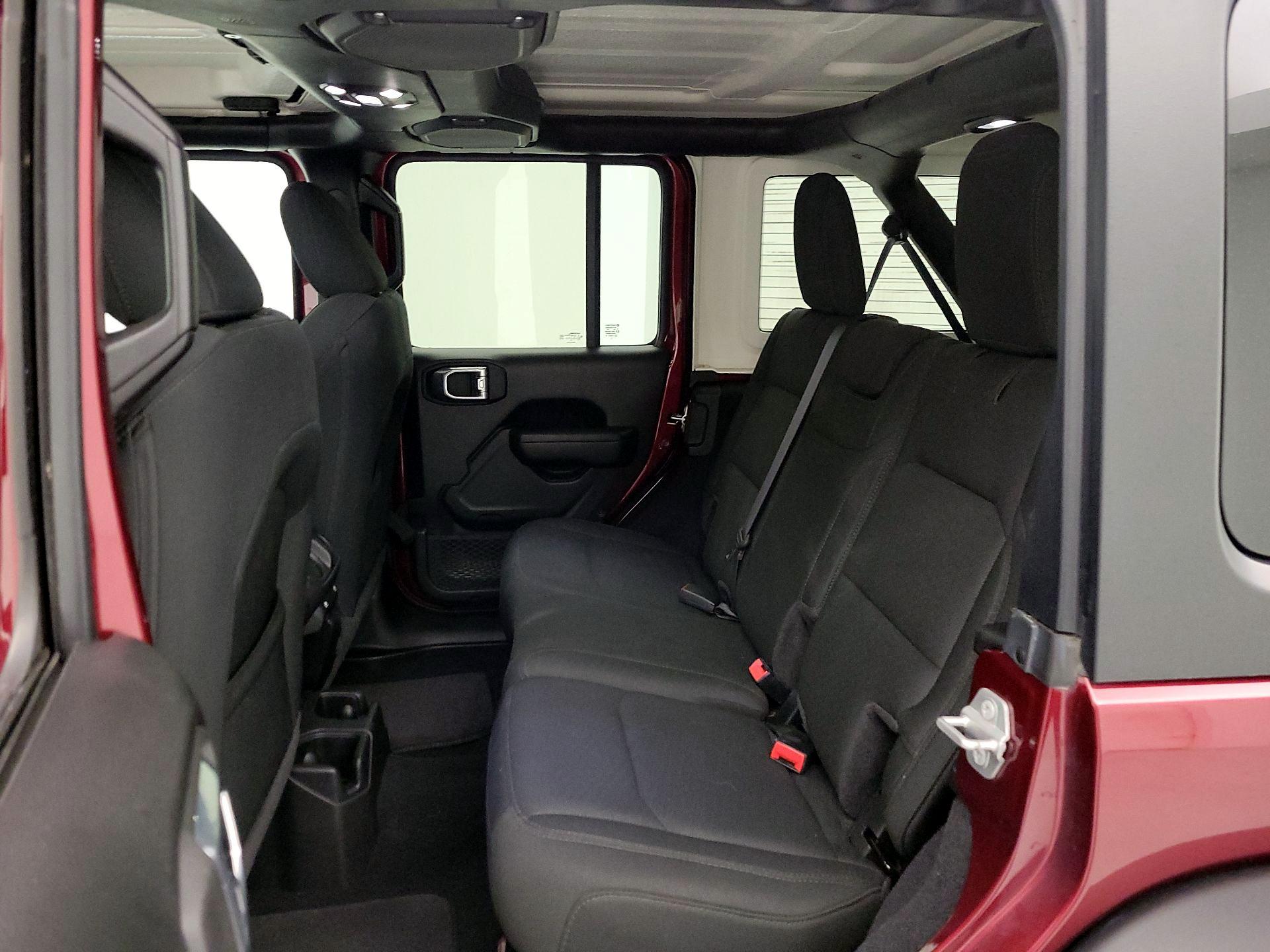 Thumbnail: 2022 Jeep Wrangler - 19