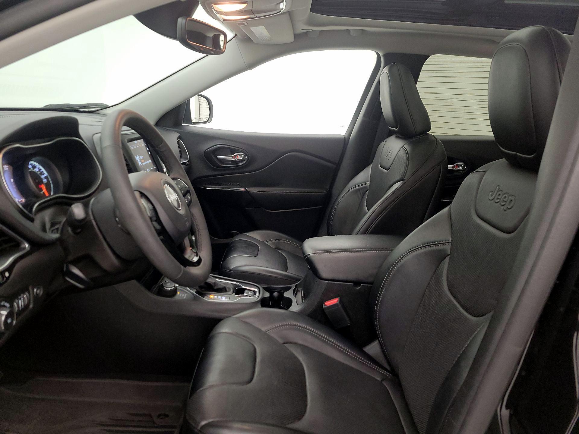 Thumbnail: 2023 Jeep Cherokee - 11