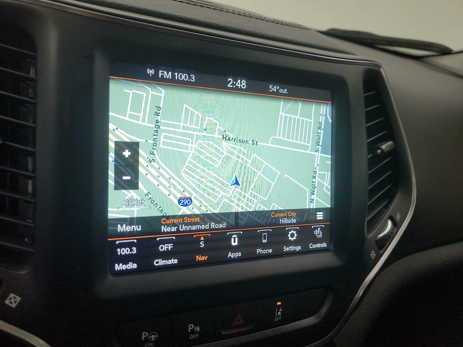 Thumbnail: 2023 Jeep Cherokee - 14