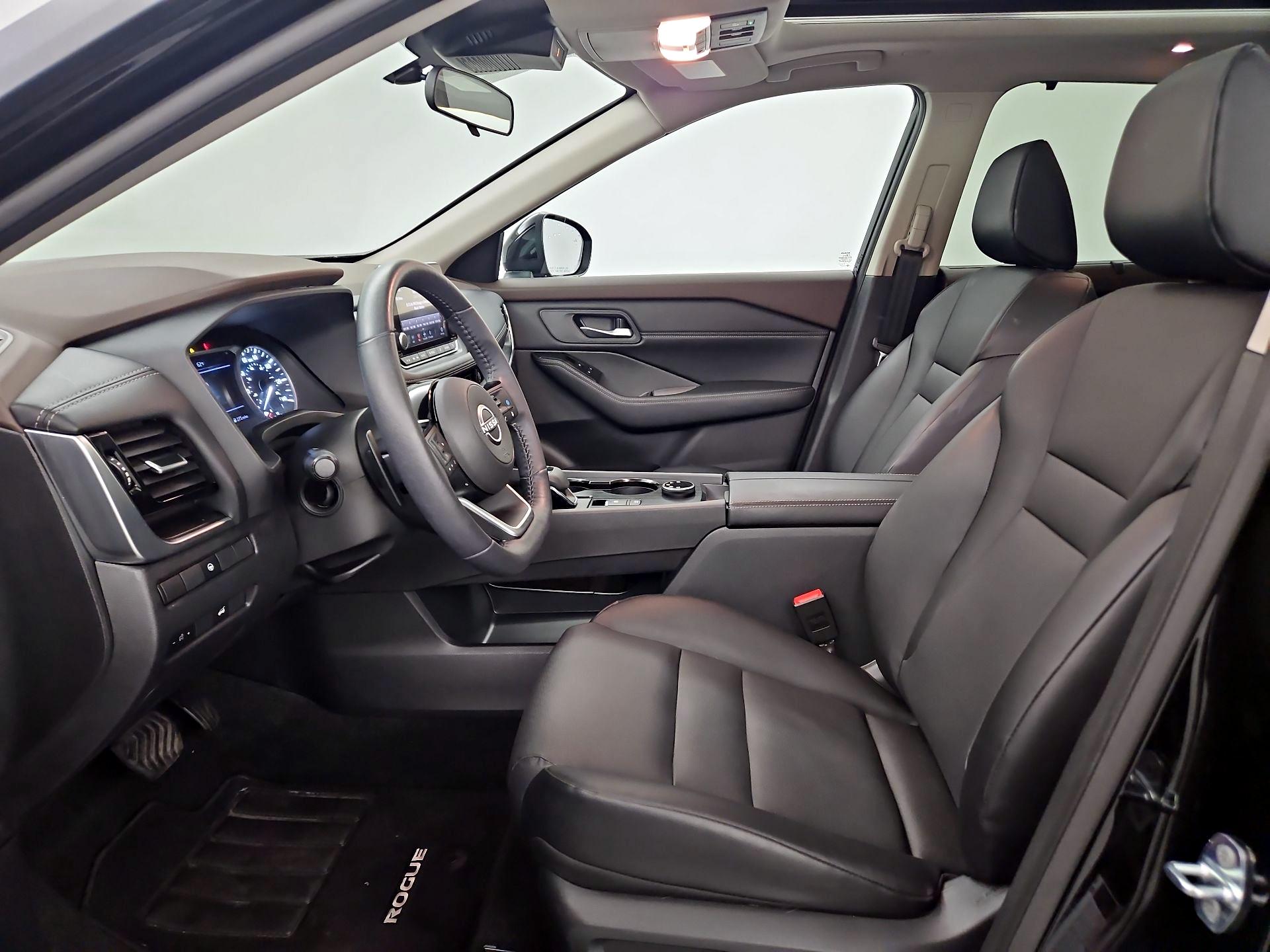 Thumbnail: 2023 Nissan Rogue - 11