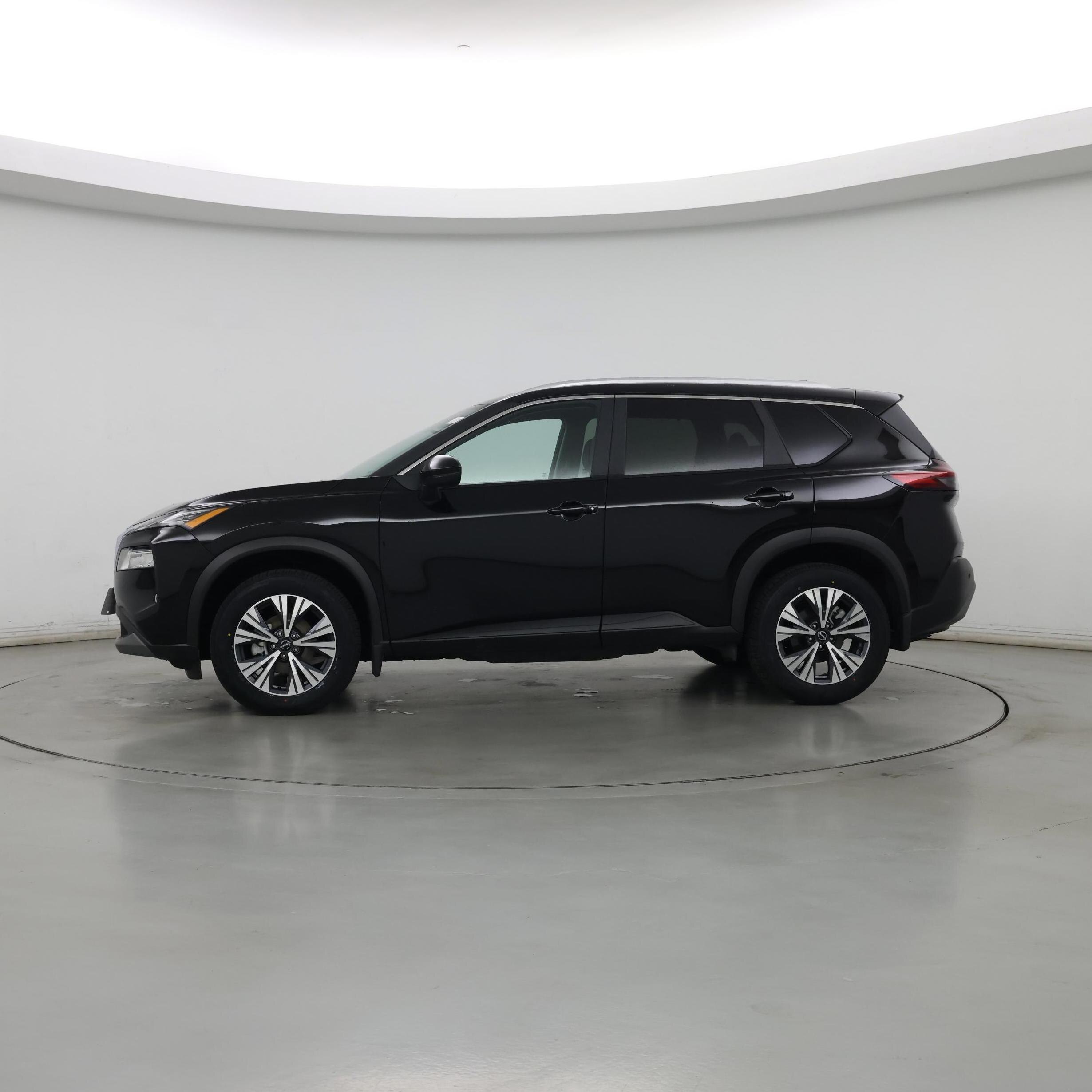 Thumbnail: 2023 Nissan Rogue - 3