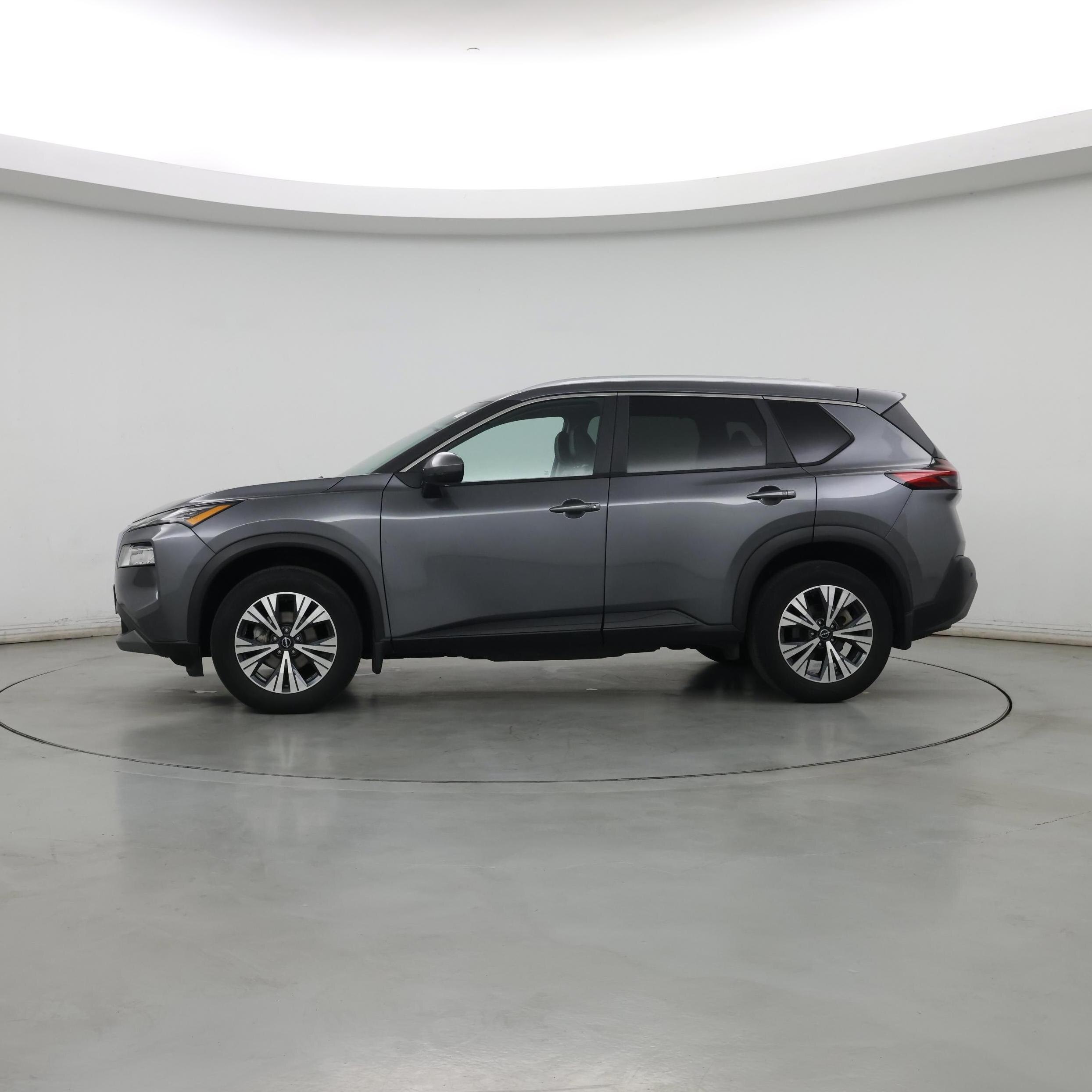 Thumbnail: 2023 Nissan Rogue - 3