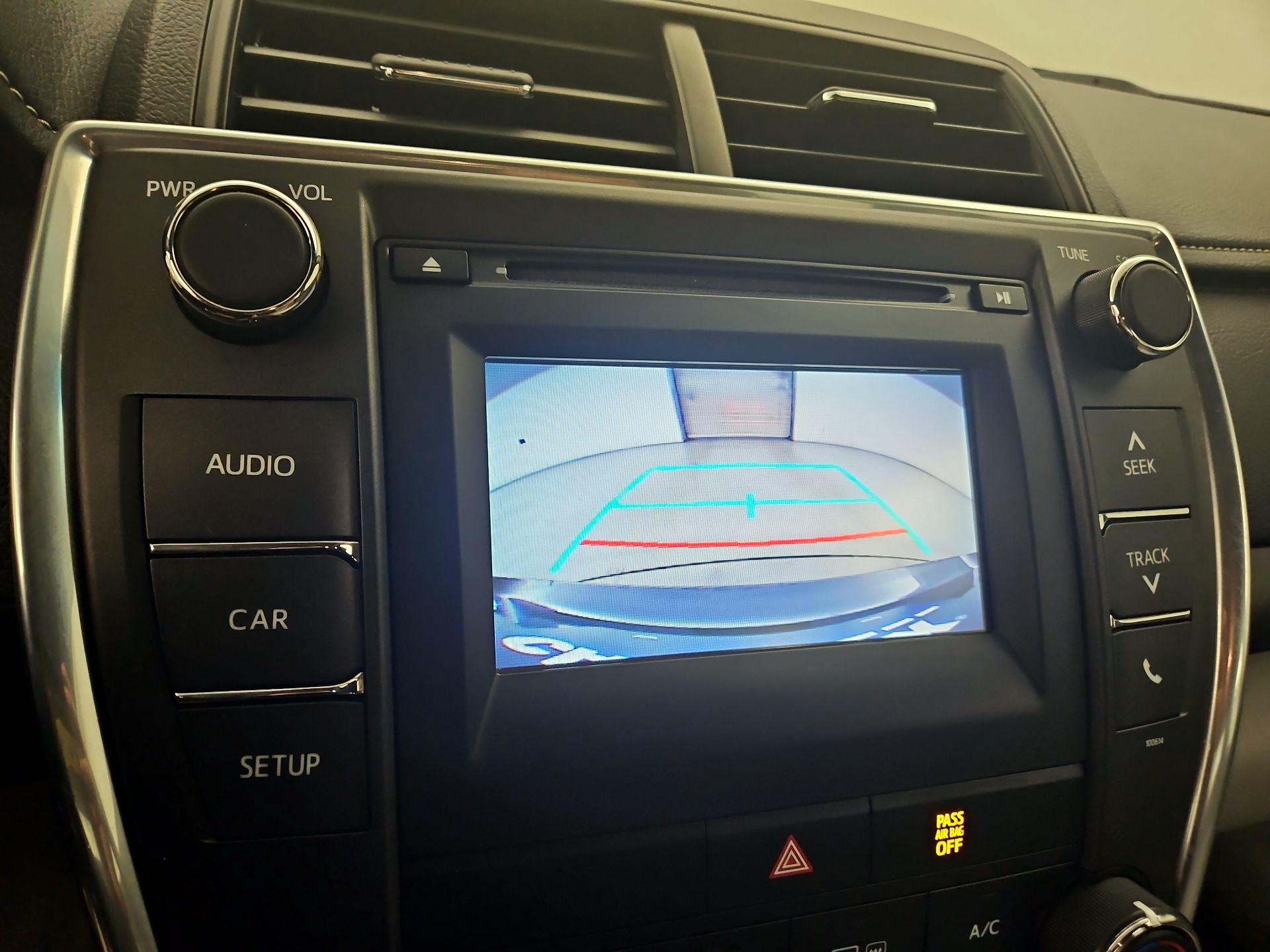 Thumbnail: 2017 Toyota Camry - 14