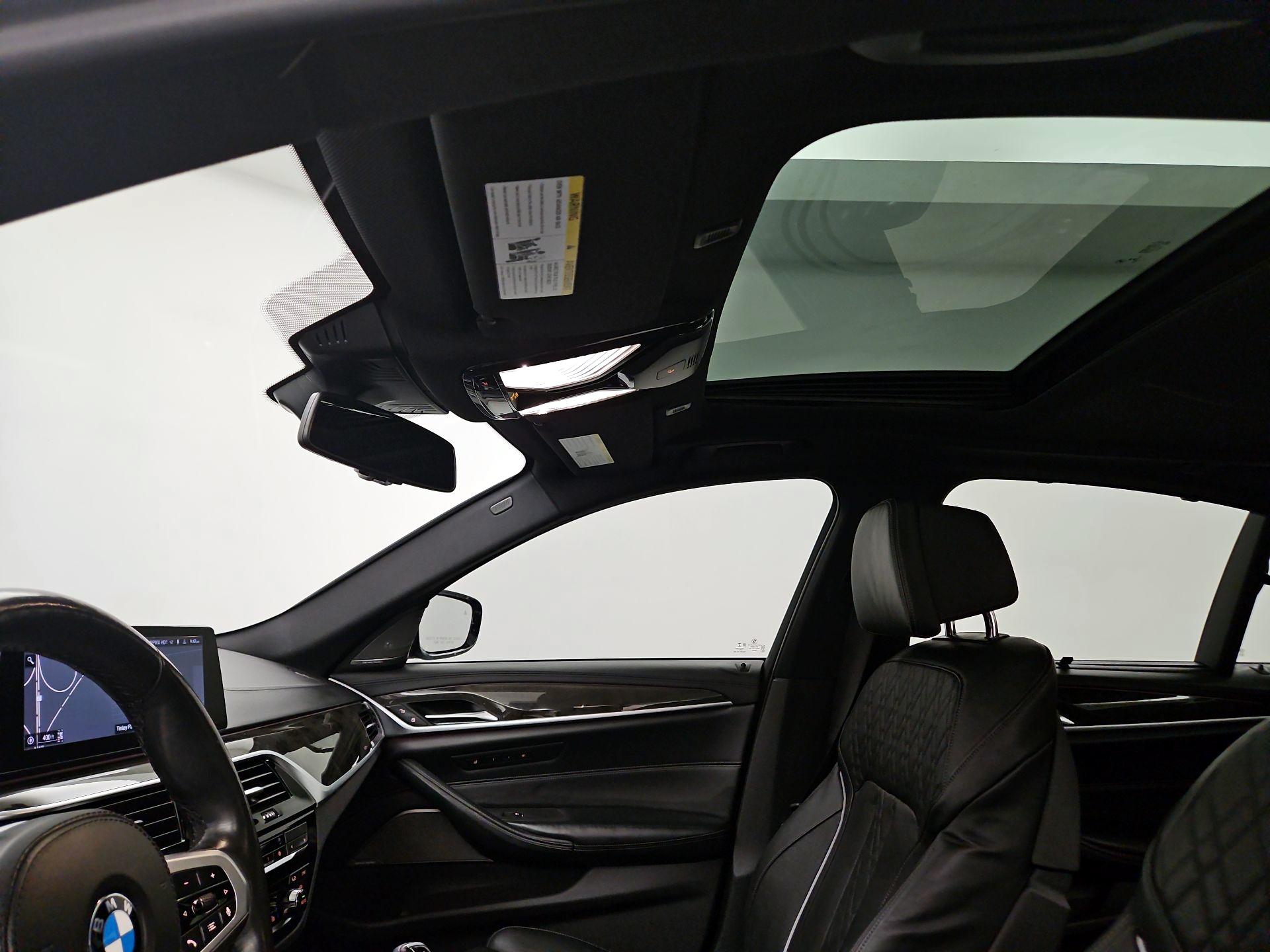 Thumbnail: 2020 BMW 5 Series - 20