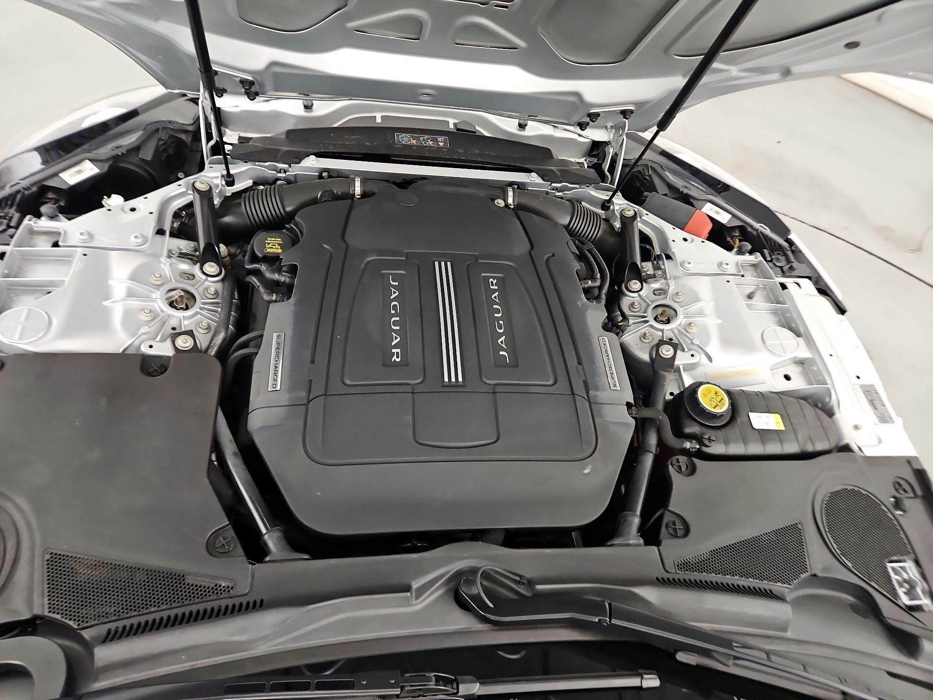 Thumbnail: 2016 Jaguar F-Type - 20