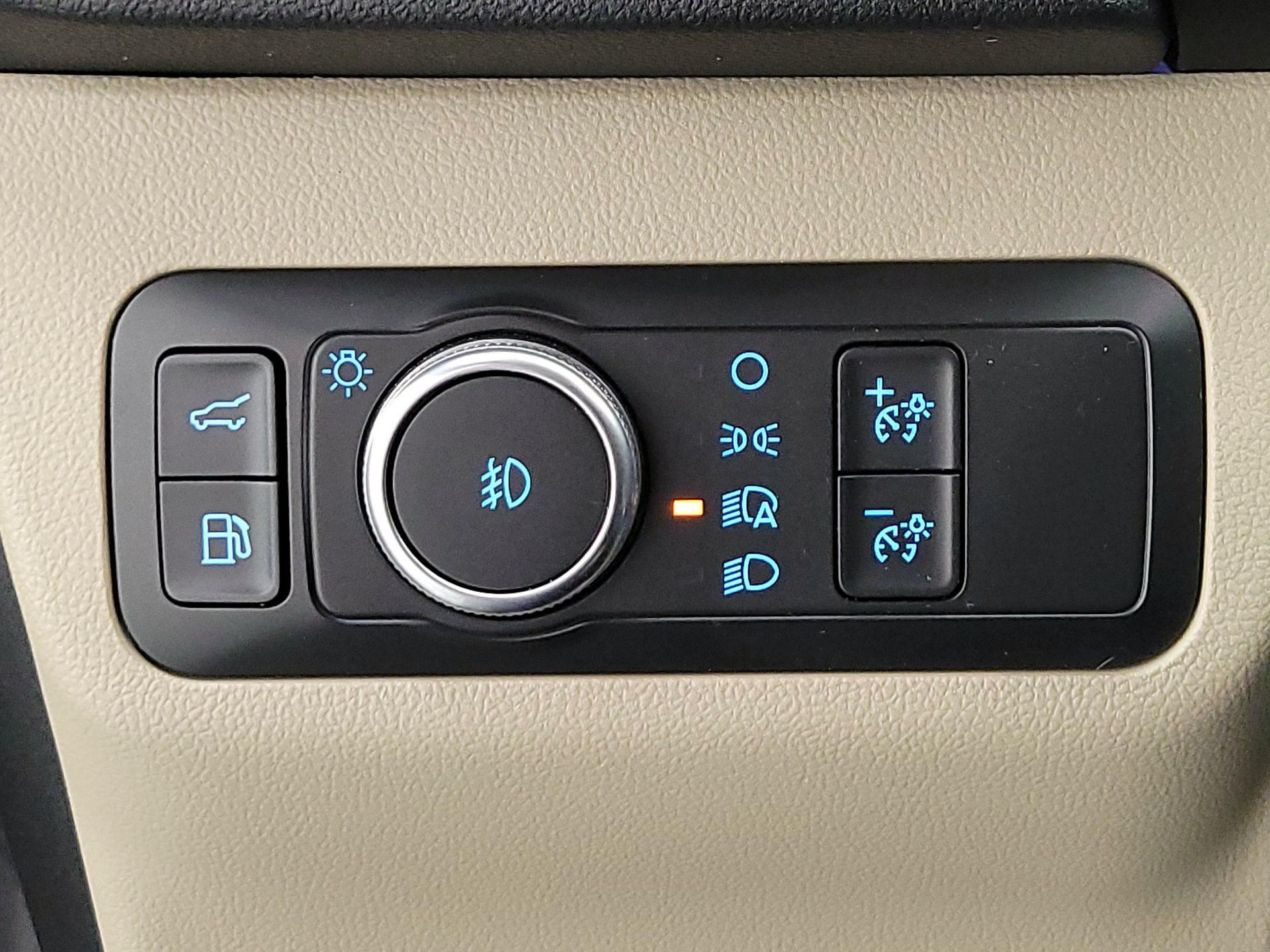 Thumbnail: 2020 Ford Escape - 13