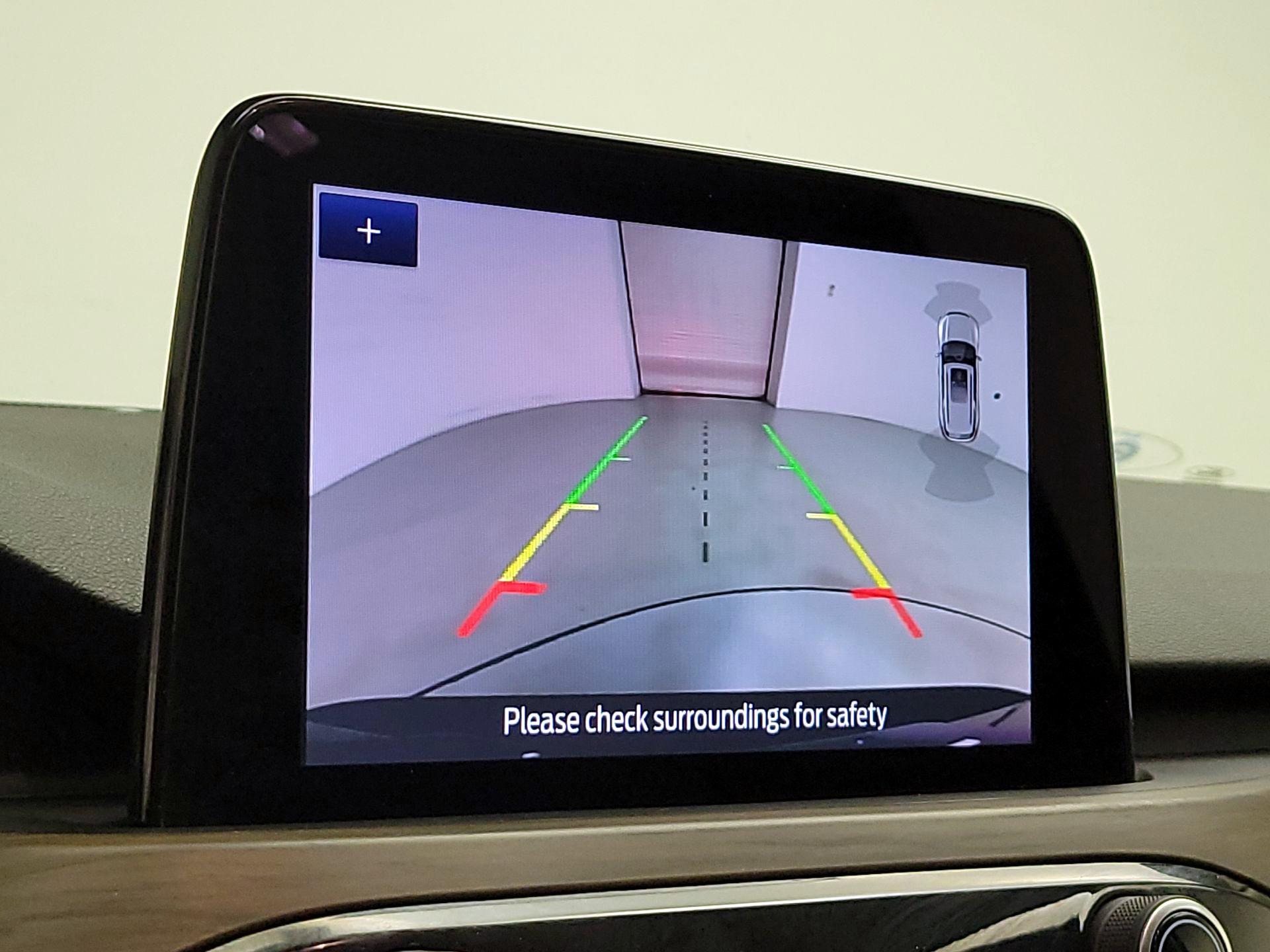 Thumbnail: 2020 Ford Escape - 15