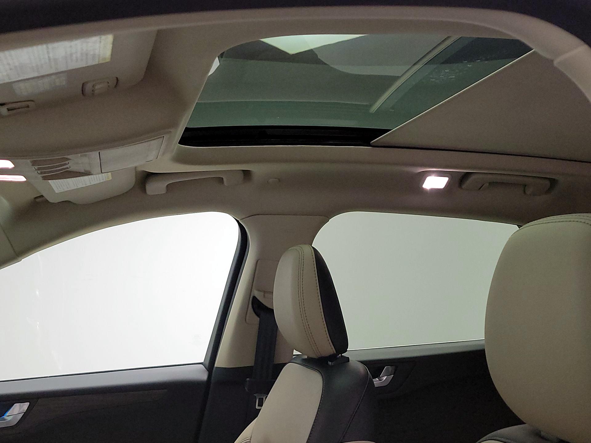 Thumbnail: 2020 Ford Escape - 20