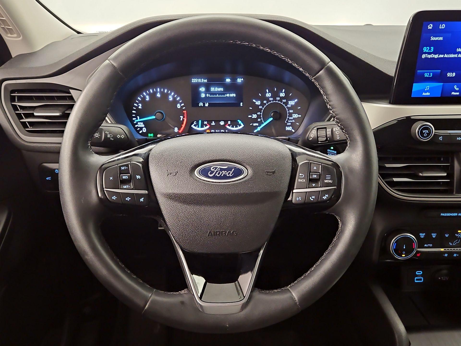 Thumbnail: 2022 Ford Escape - 10